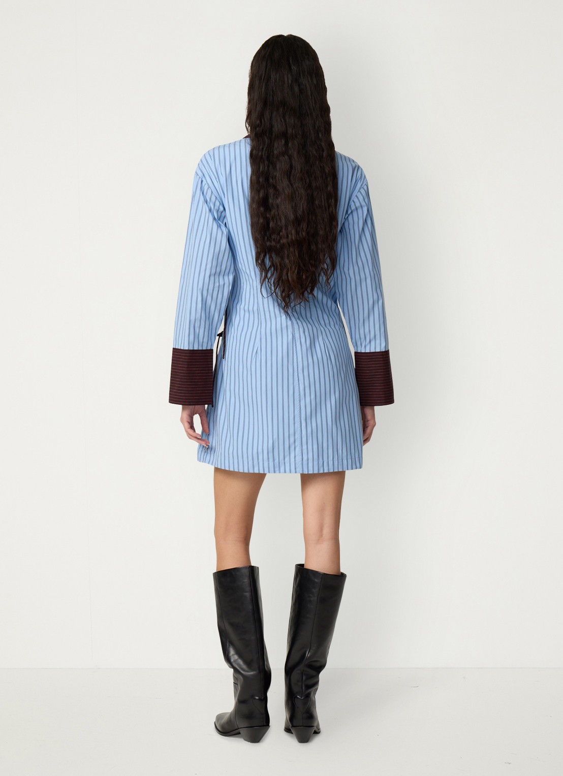 Fabienne Chapot Nova mini blousejurk met streepprint - achterkant blauw