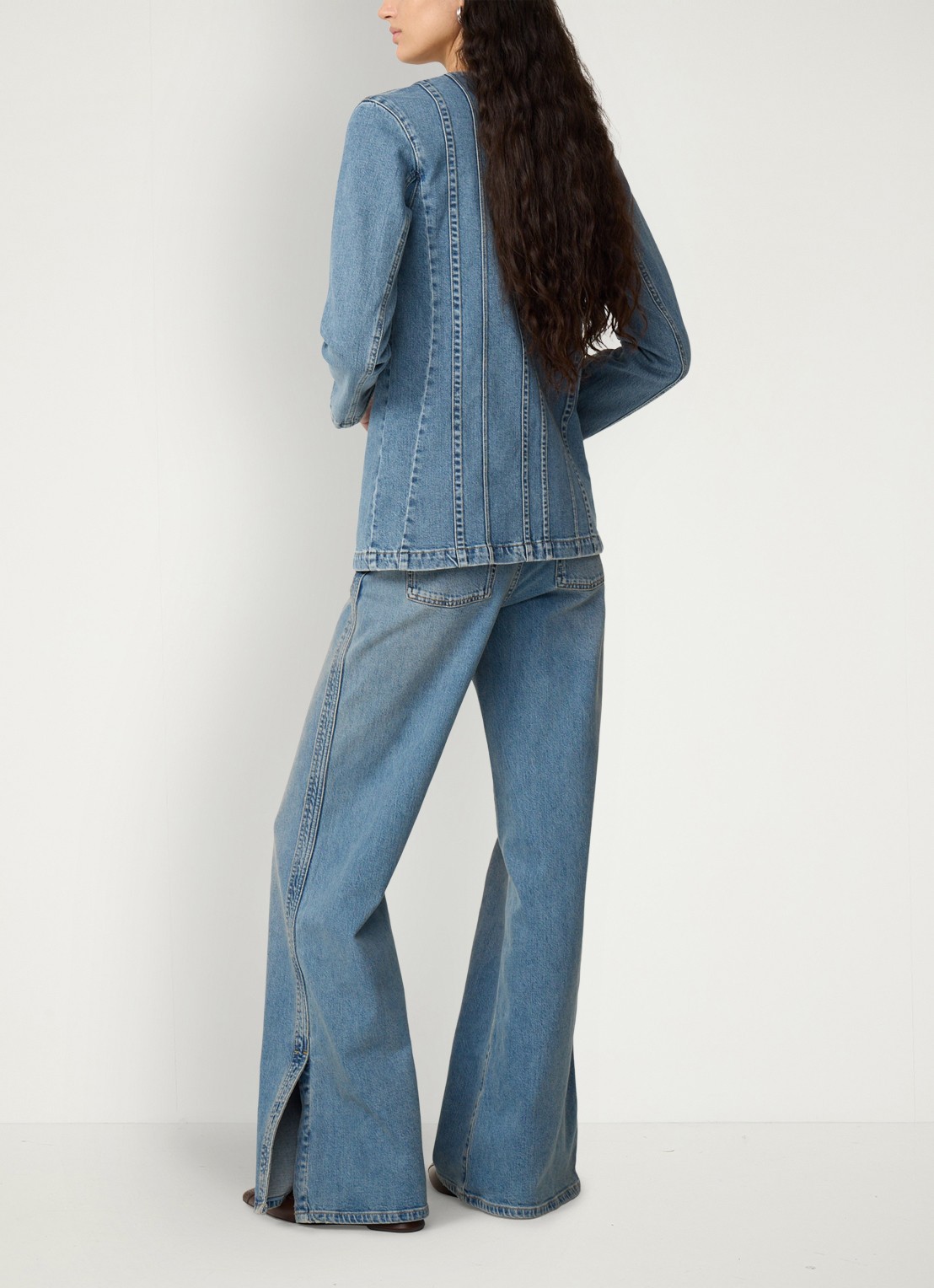 Fabienne Chapot Phielix jack van denim met V-hals - achterkant 5 indigo