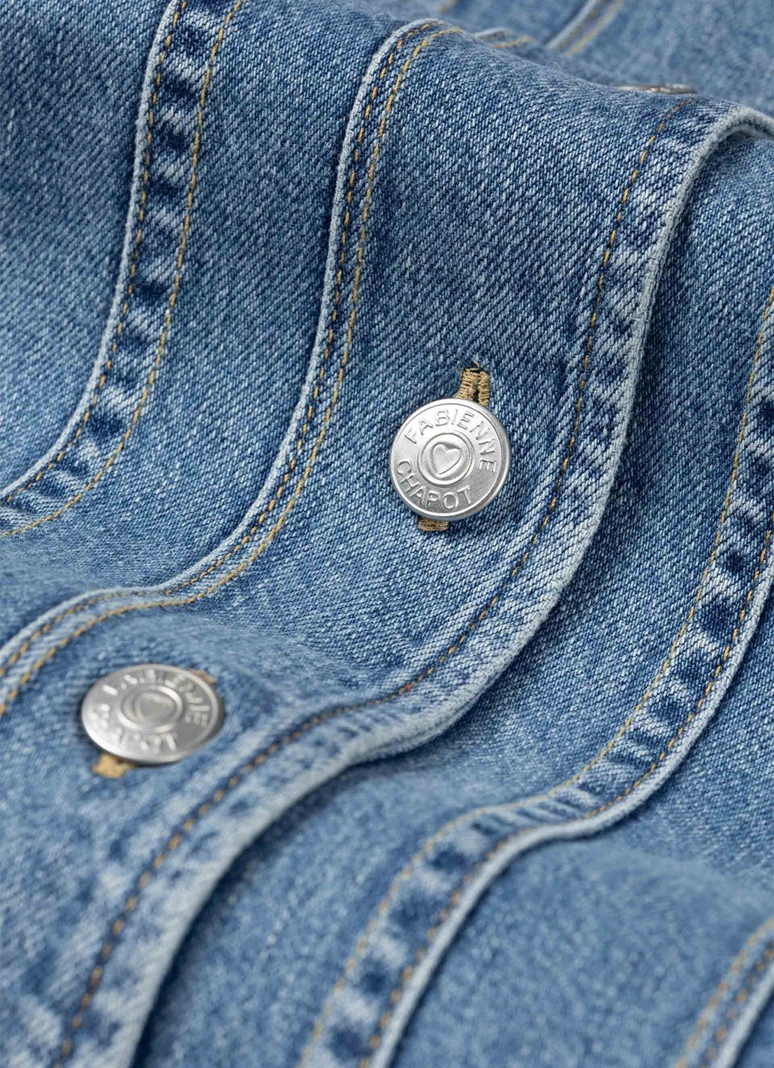 Fabienne Chapot Phielix jack van denim met V-hals - detail 2 indigo