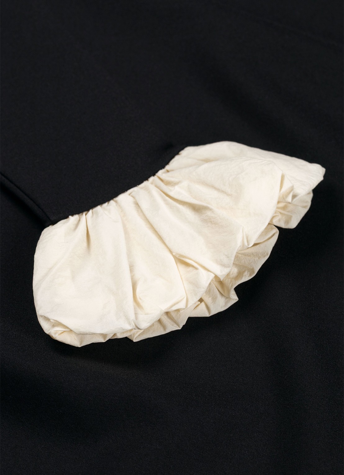Fabienne Chapot Pop top met boothals  - detail 2 zwart
