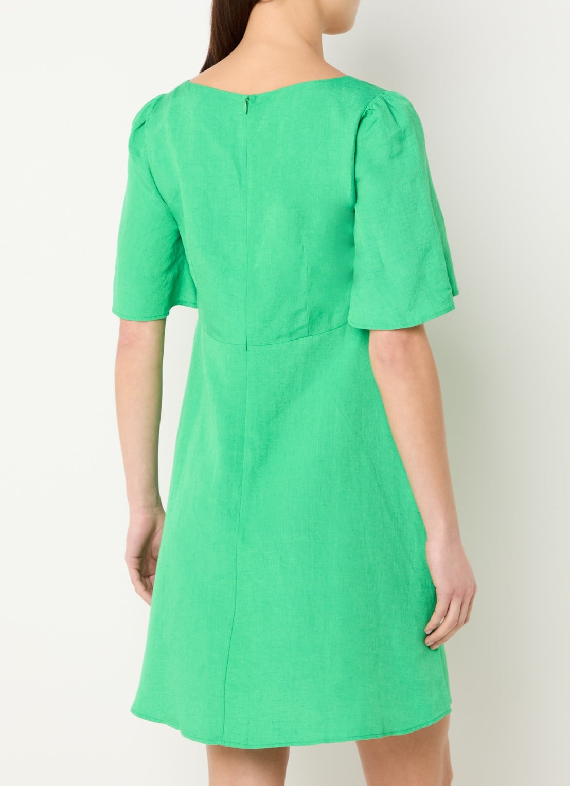 Fabienne Chapot Tilda mini jurk in linnenblend met gestrikt detail - achterkant groen