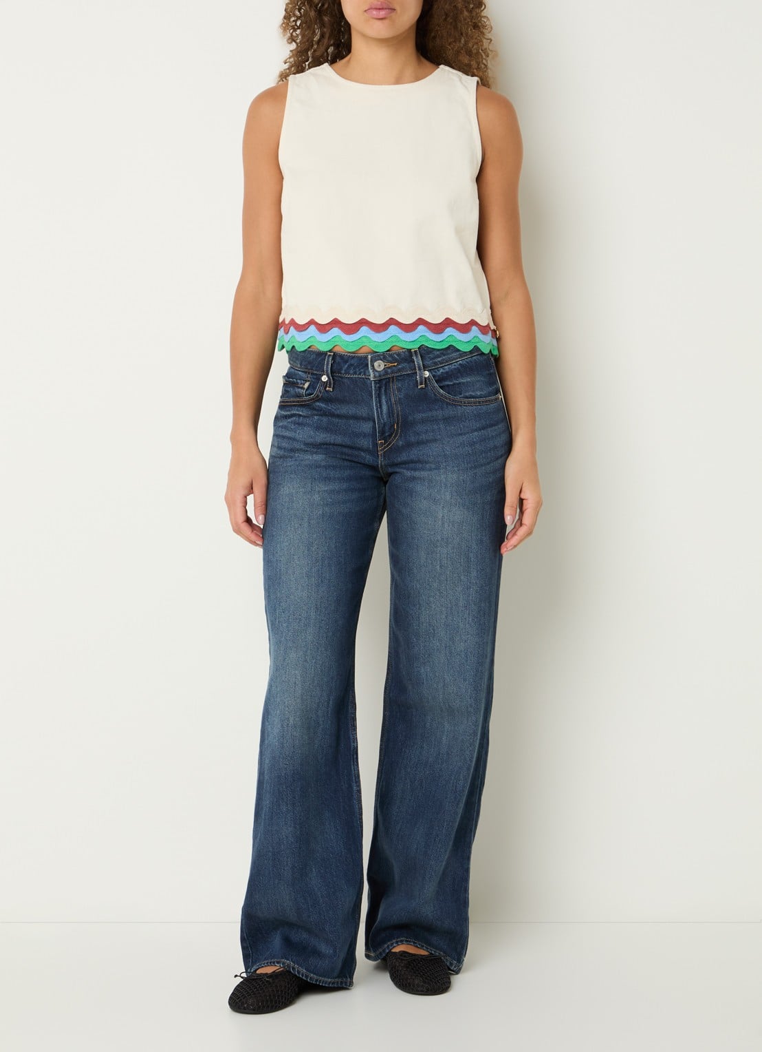 Fabienne Chapot Ursa crop top met applicatie - voorkant 2 gebroken wit