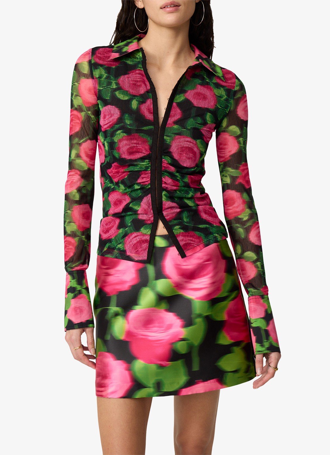 Fabienne Chapot Yanna blouse van mesh met bloemenprint - detail fuchsia
