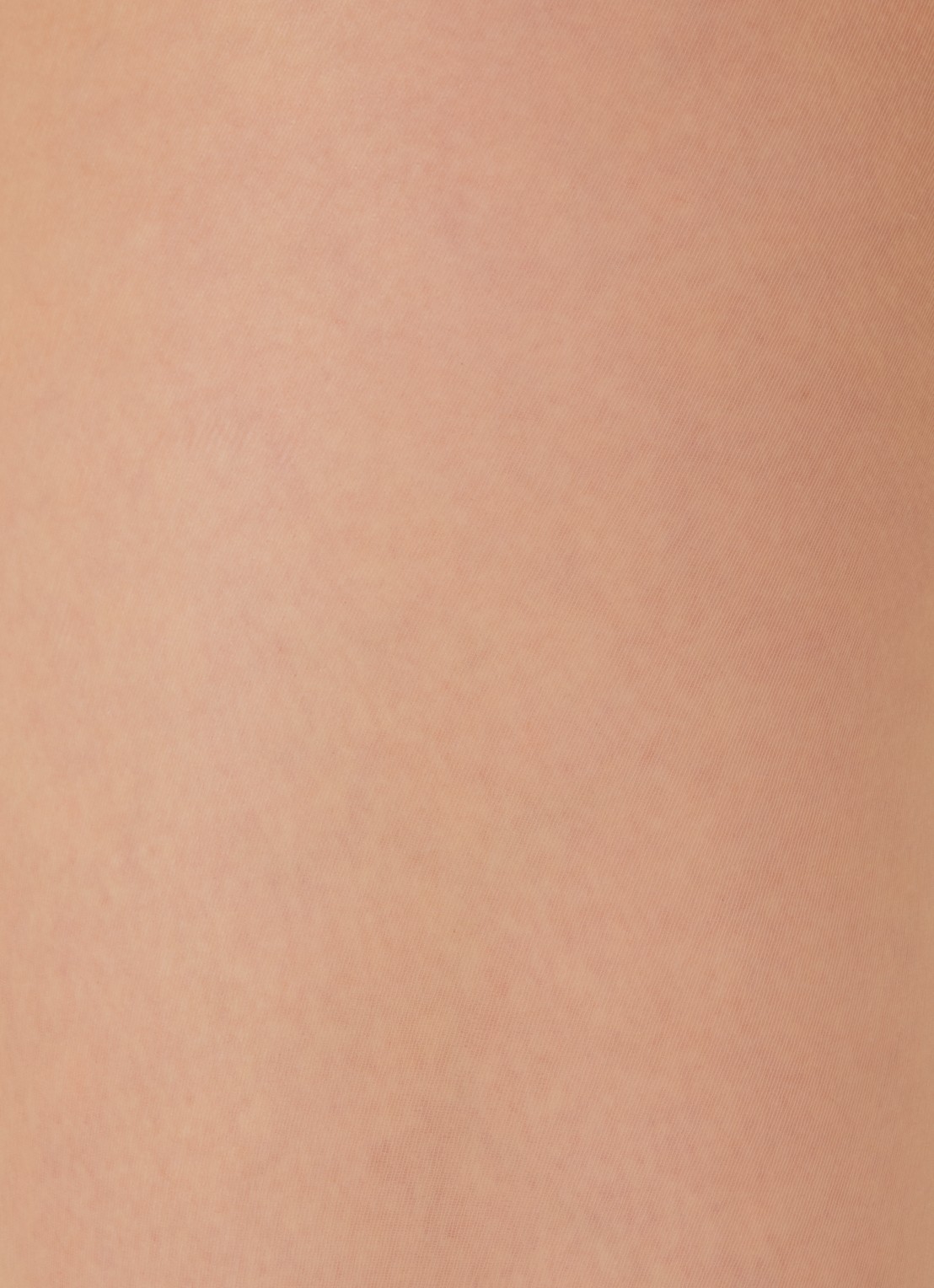 Falke Matt Deluxe panty in 20 denier  - detail creme