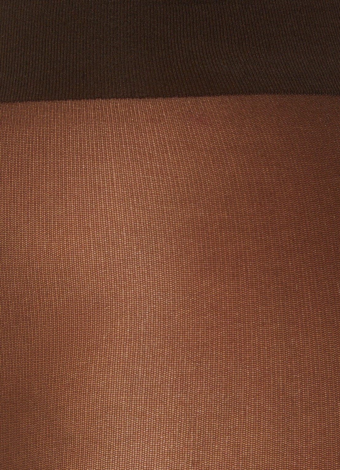 Falke Matte Deluxe panty in 30 denier - detail bruin