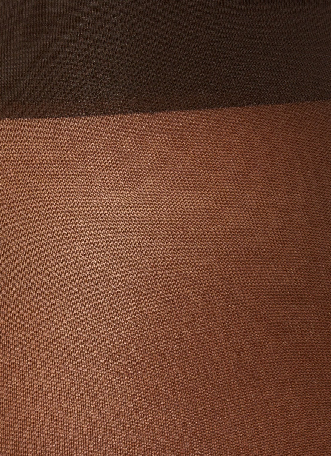Falke Matte Deluxe panty in 30 denier - detail bruin