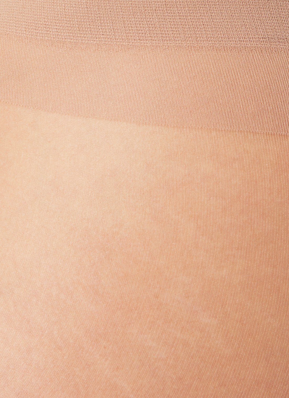 Falke Shelina New panty in 12 denier - detail goud