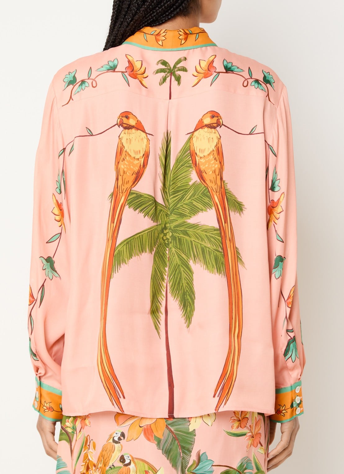 Farm Rio Birds blouse met print - achterkant oranje