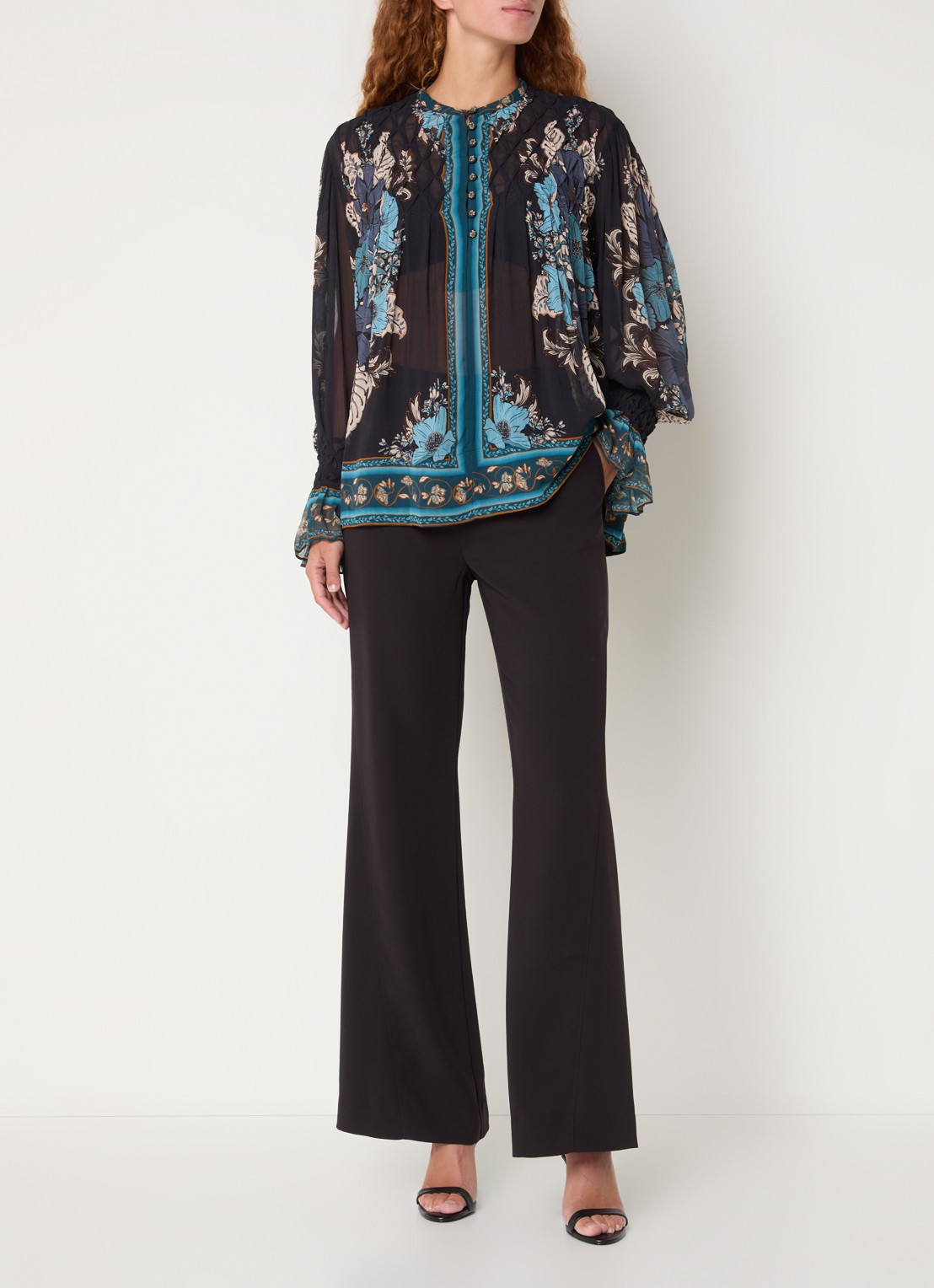 Farm Rio Blossom tuniek met bloemenprint - voorkant 3 donkerblauw