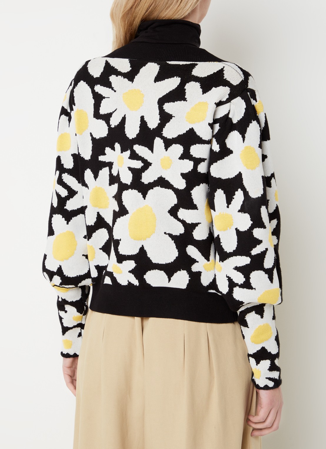 Farm Rio Fijngebreid vest met bloemenprint - achterkant abrikoos