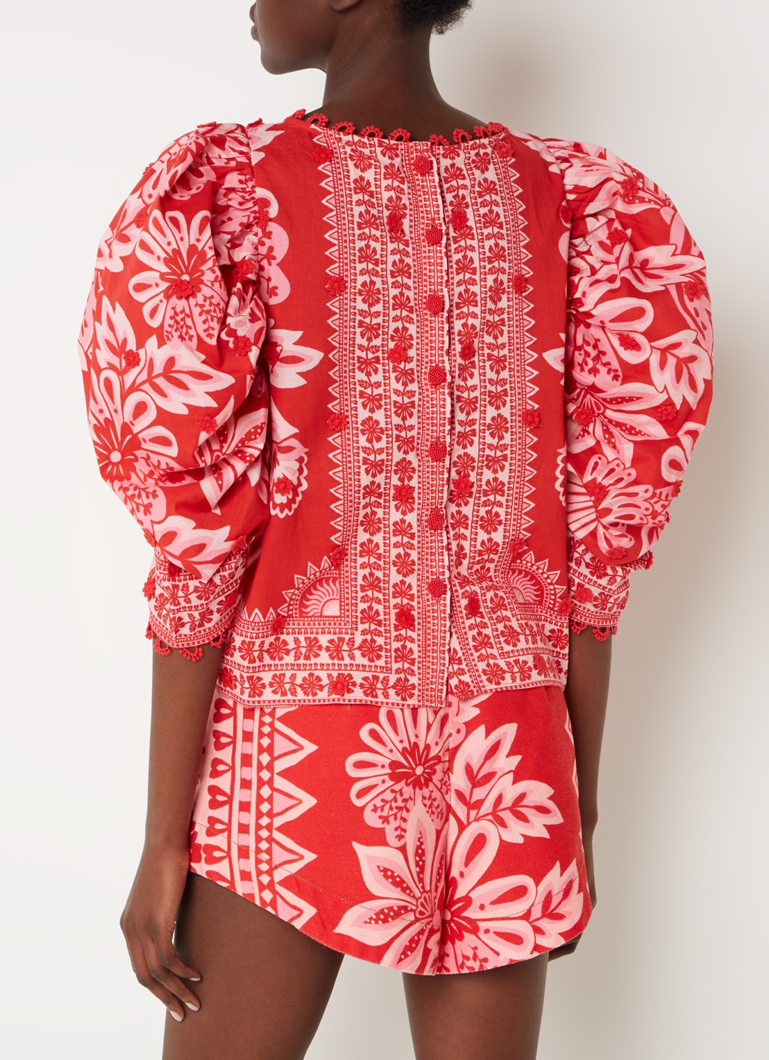 Farm Rio Flora tuniek met print en pofmouw - achterkant koraalrood