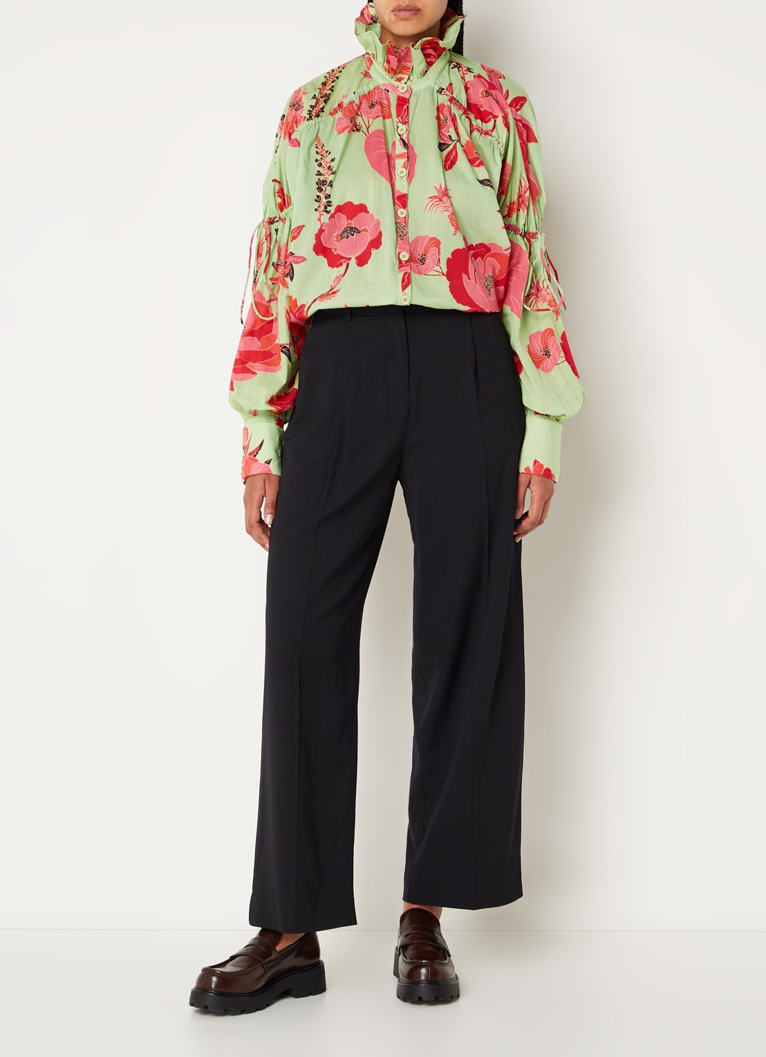 Farm Rio Fresh Garden blouse met bloemenprint - voorkant 3 lichtgroen