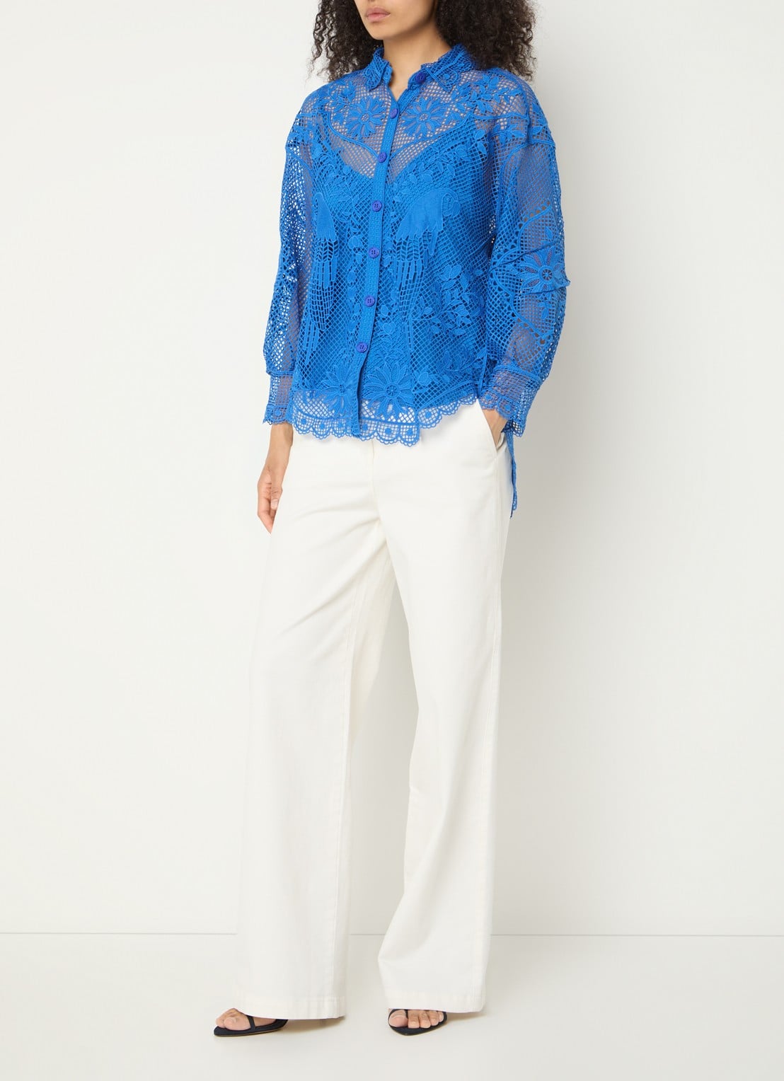 Farm Rio Landscape Guipure blouse van kant  - voorkant 3 blauw