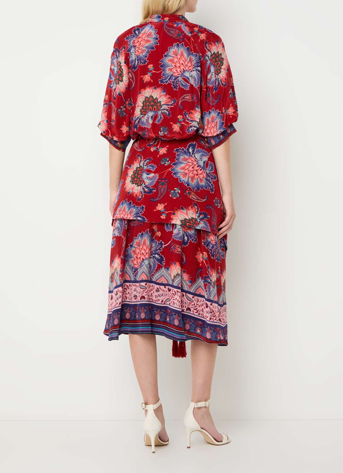 Farm Rio Luang midi blousejurk met bloemenprint en gestrikt detail - achterkant rood