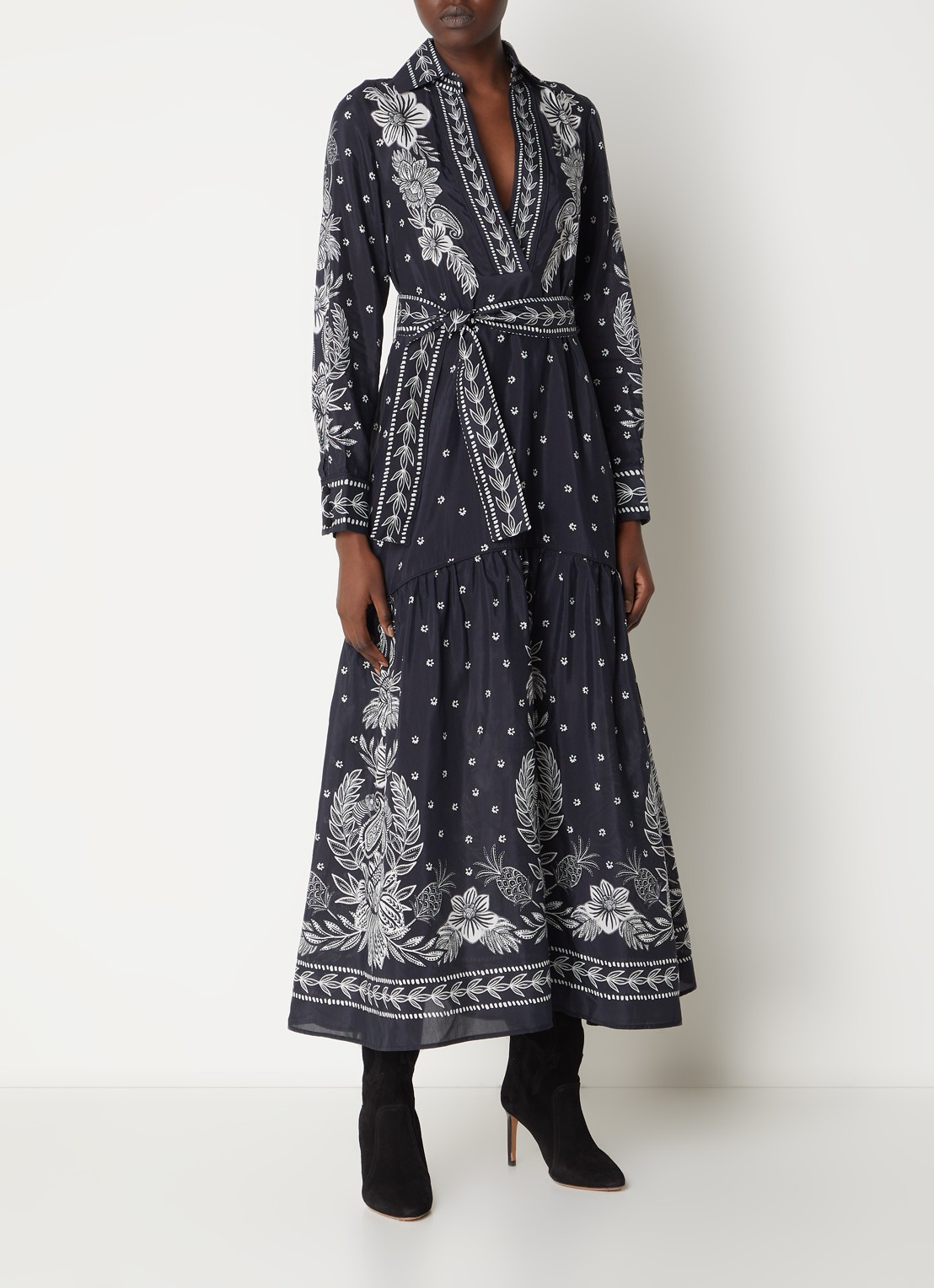 Farm Rio Maxi blousejurk met paisley dessin en strikceintuur - detail 2 zwart