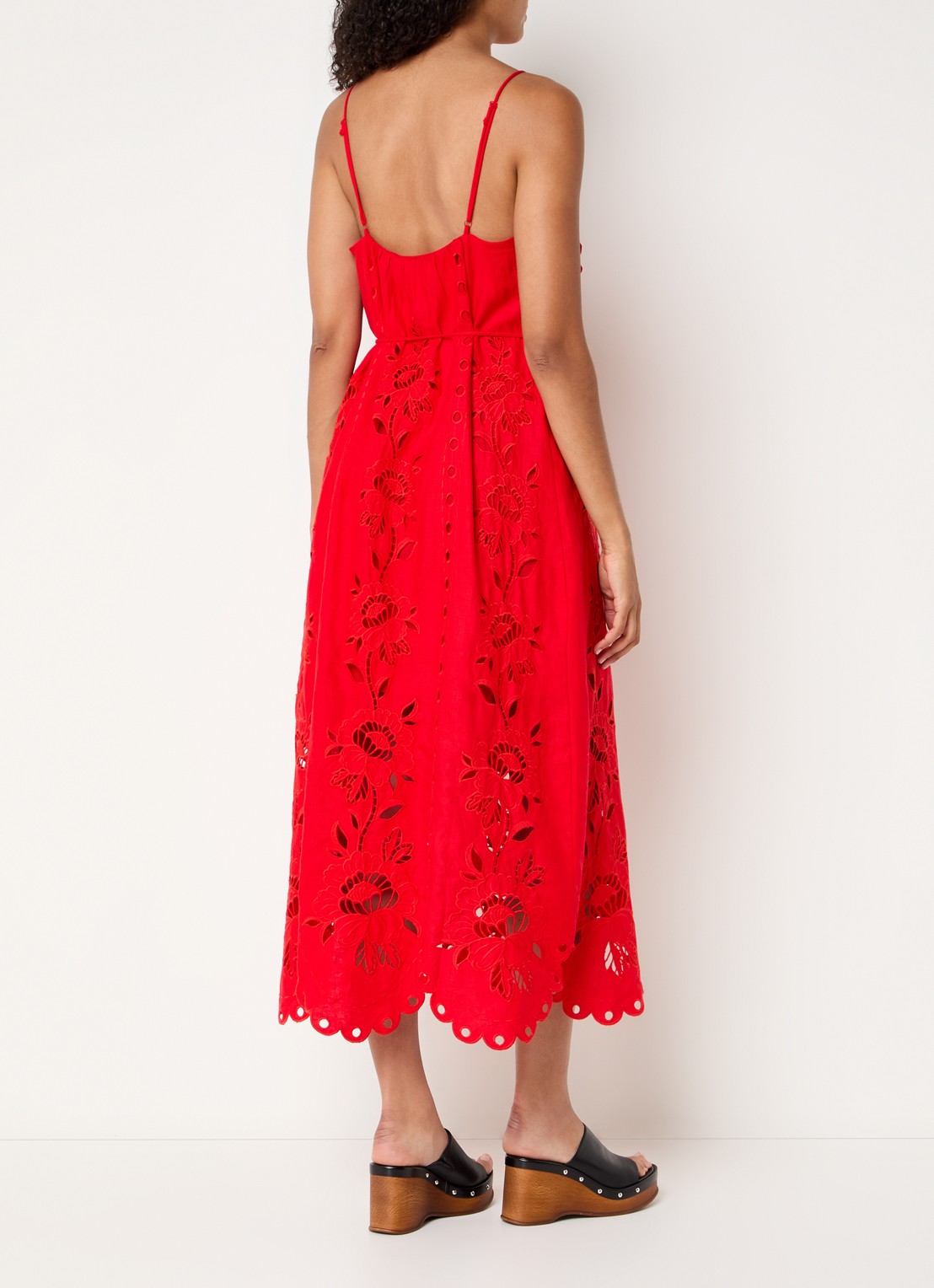 Farm Rio Maxi jurk in linnenblend met broderie en ceintuur - achterkant rood