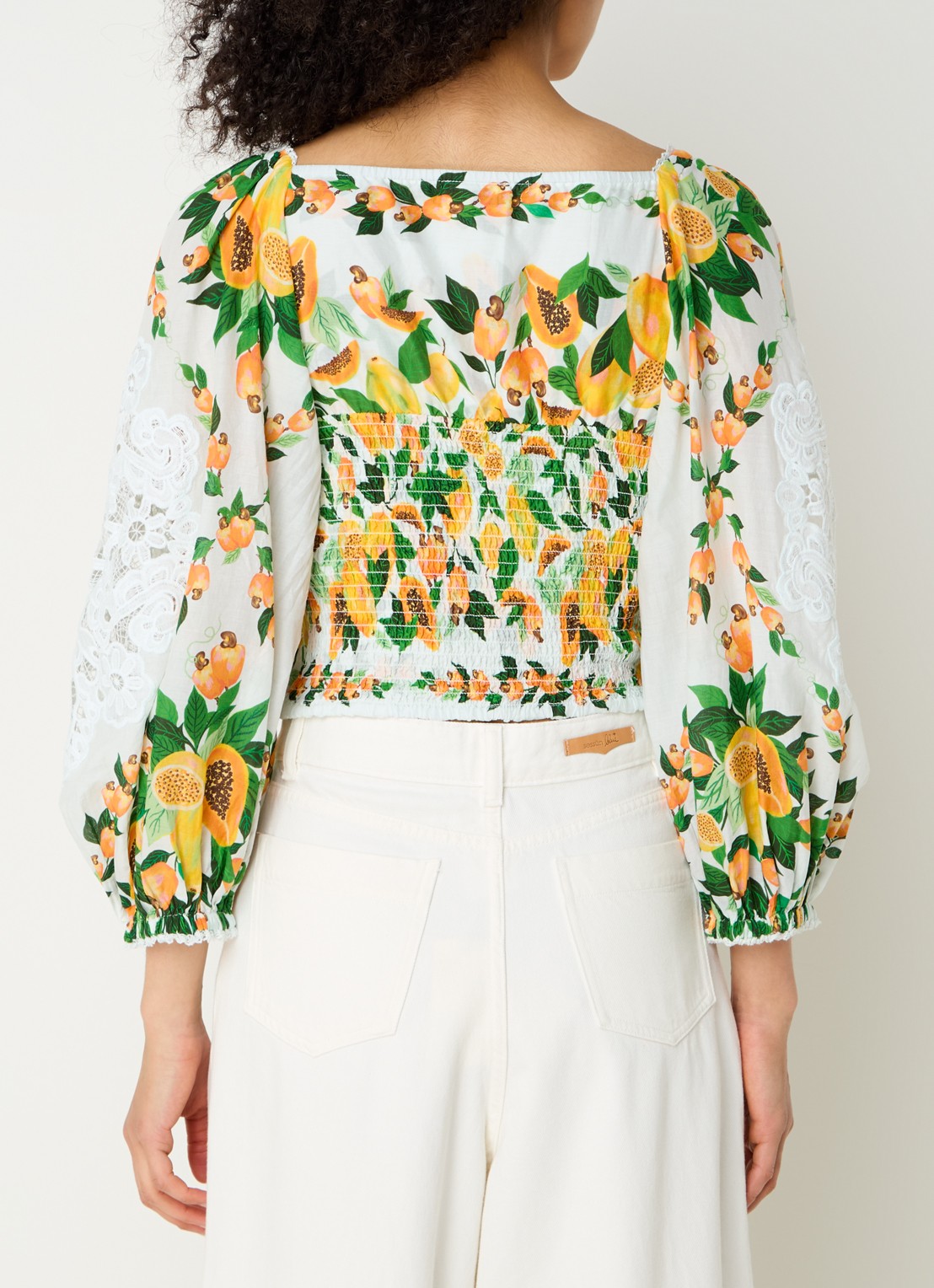 Farm Rio Papaya Salad crop top met print en opengewerkt dessin - achterkant 4 gebroken wit