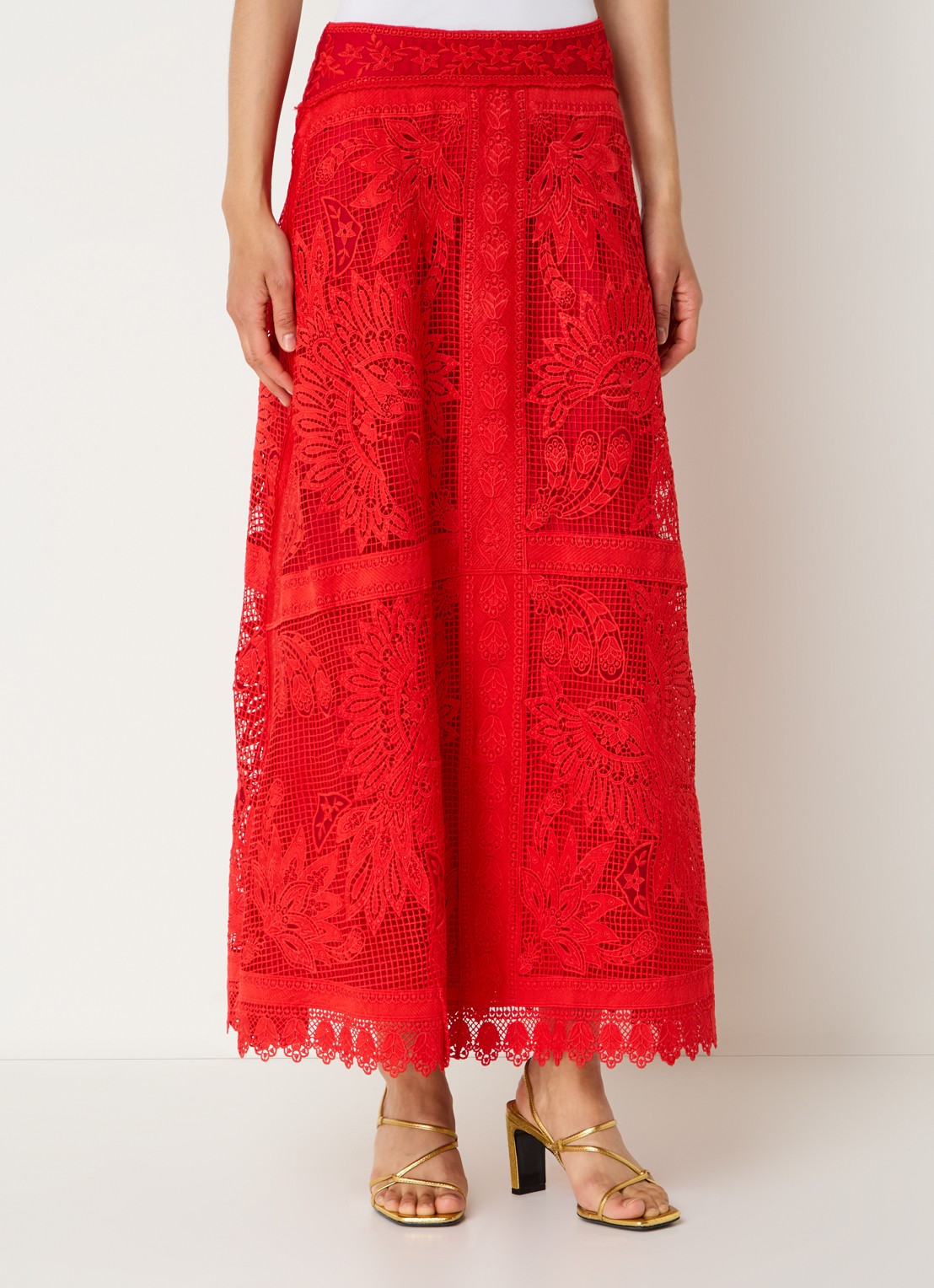 Farm Rio Red Toucan maxi rok met opengewerkt dessin - detail 3 rood