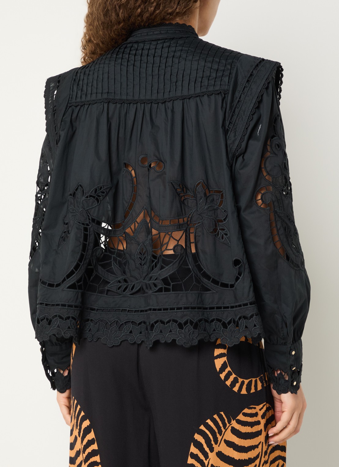 Farm Rio Richilieu blouse met broderie - achterkant 4 zwart