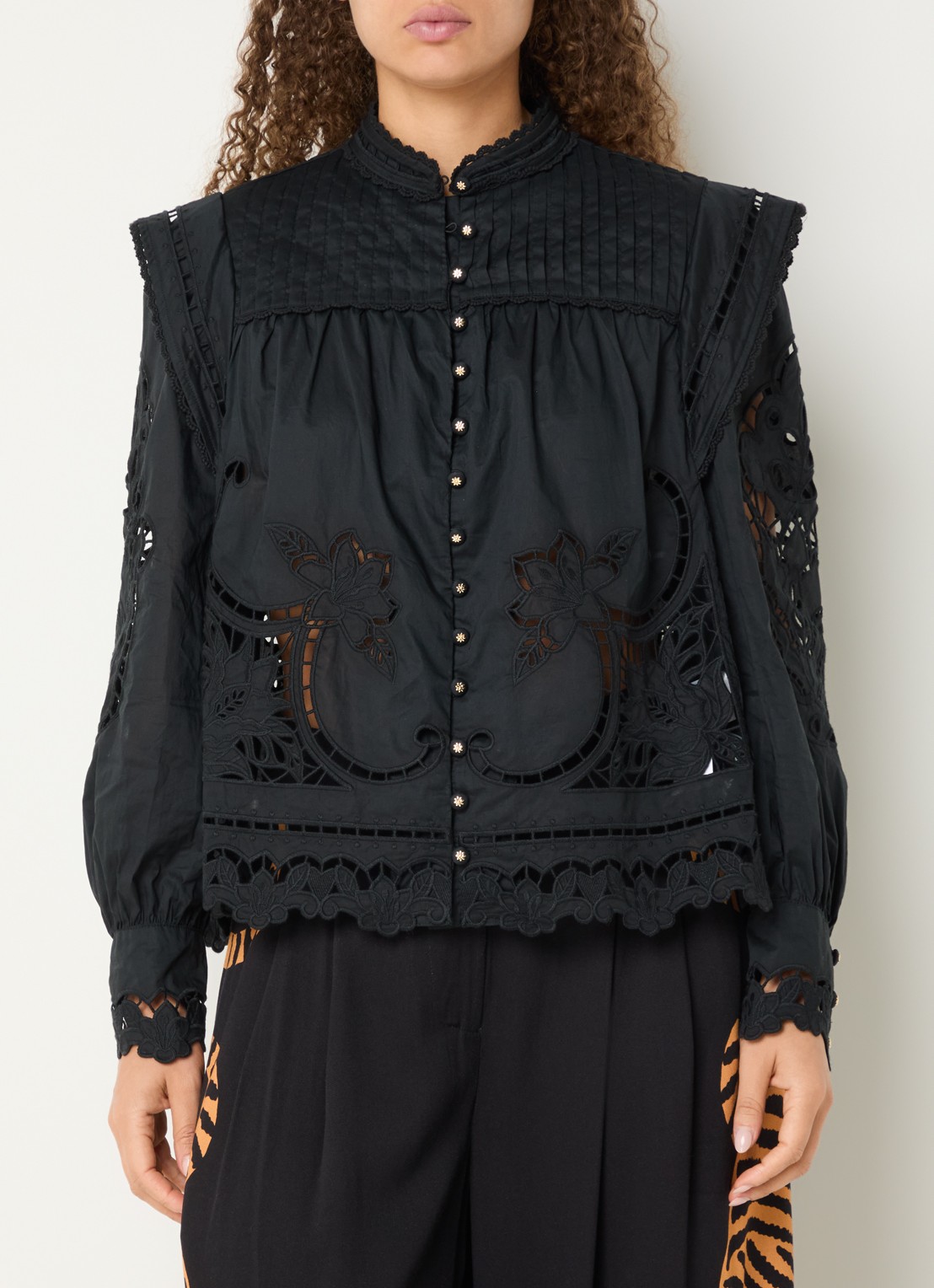 Farm Rio Richilieu blouse met broderie - detail 3 zwart