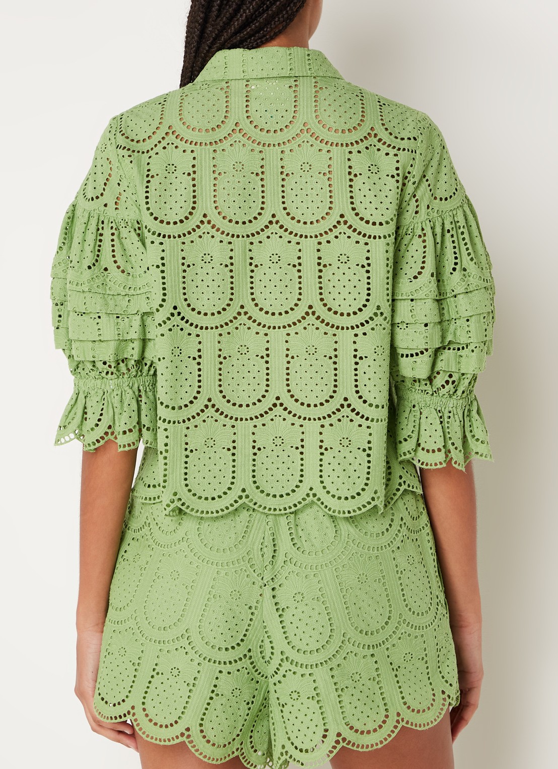 Farm Rio Richillieu blouse van broderie met ballonmouw - achterkant lichtgroen