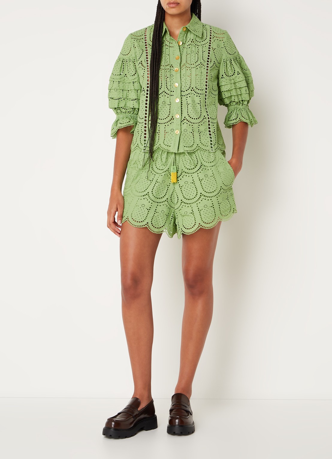 Farm Rio Richillieu blouse van broderie met ballonmouw - voorkant 3 lichtgroen