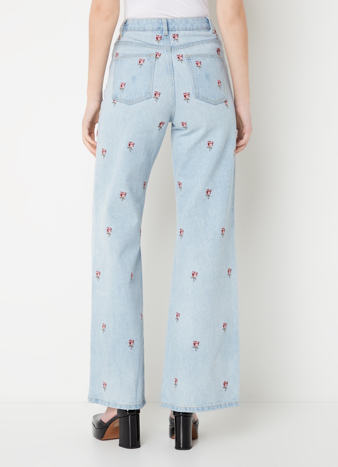 Farm Rio Rose high waist flared jeans met lichte wassing en bloemborduring  - achterkant 4 indigo