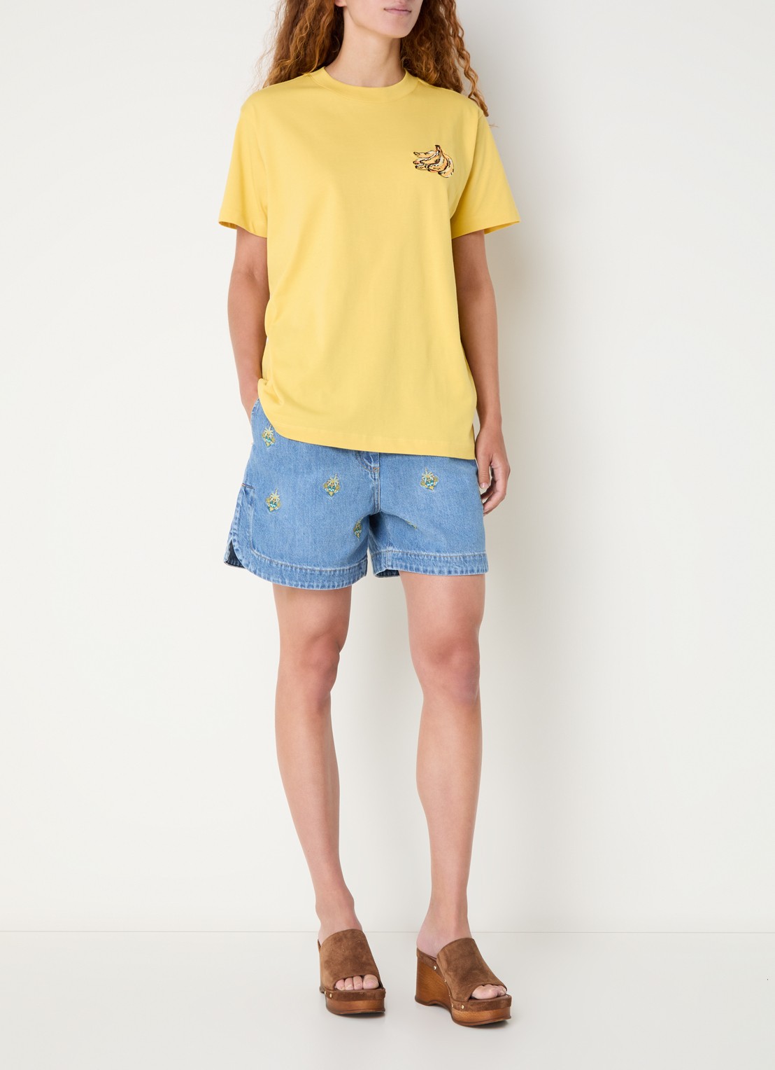 Farm Rio T-shirt met front- en backprint - voorkant 3 geel