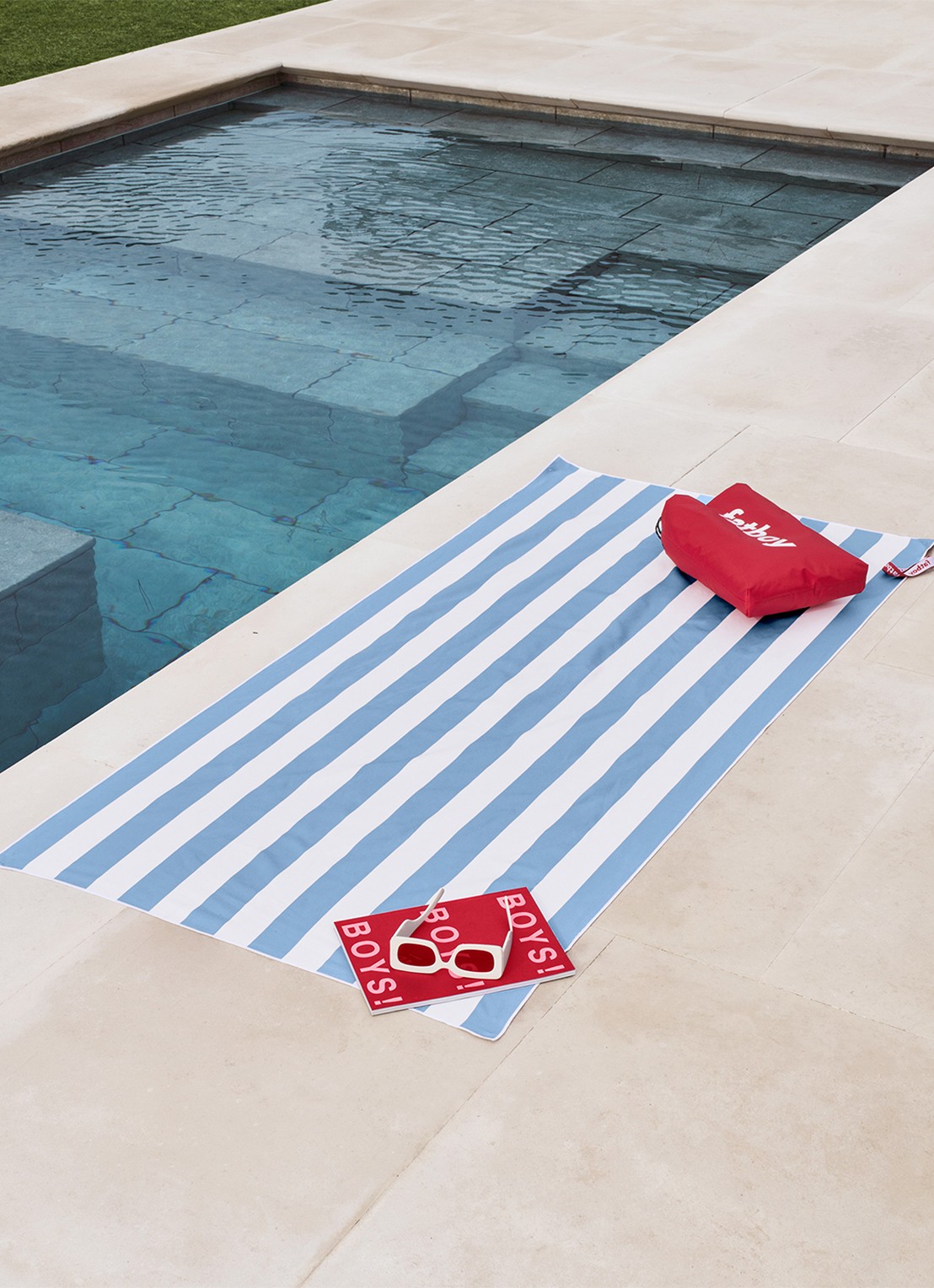 Fatboy Beach Baggy strandlaken 165 x 80 cm - voorkant 3 blauw