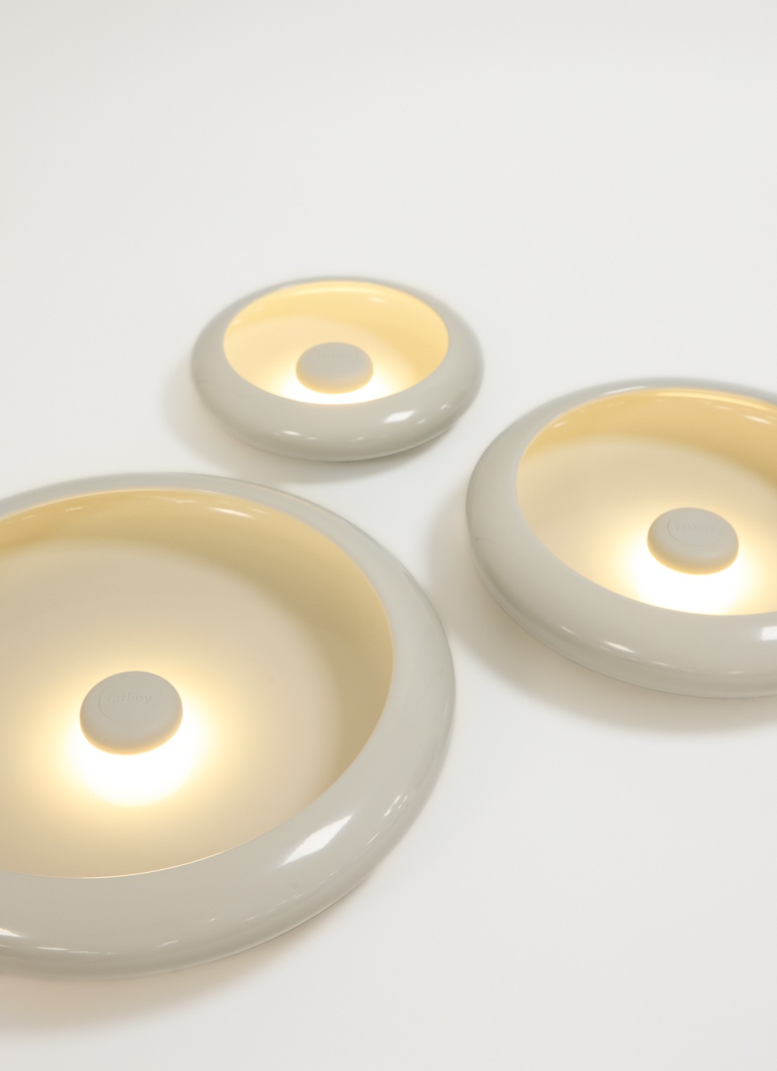 Fatboy Oloha wandlamp set van 3 - detail 3 lichtgrijs
