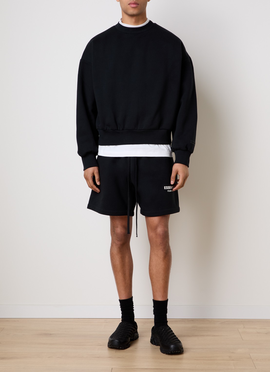 Fear of God Essentials AS25 sweater met flock logoprint - voorkant 4 zwart