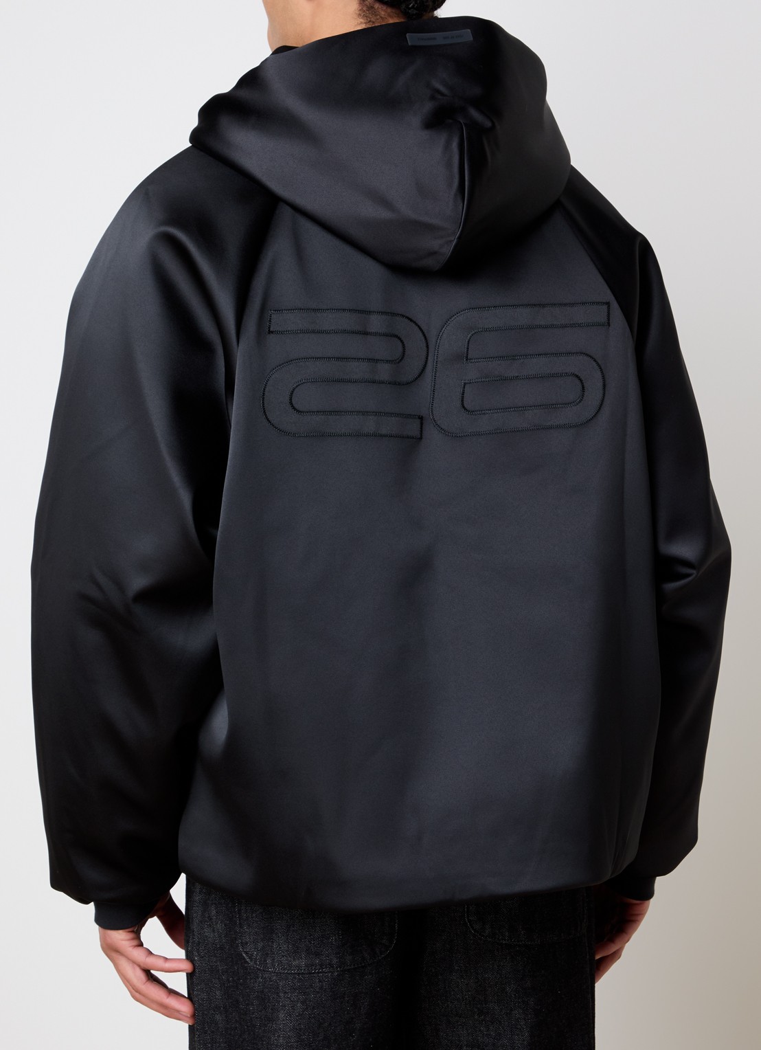 Fear of God Essentials Gewatteerd jack met capuchon - achterkant 7 zwart