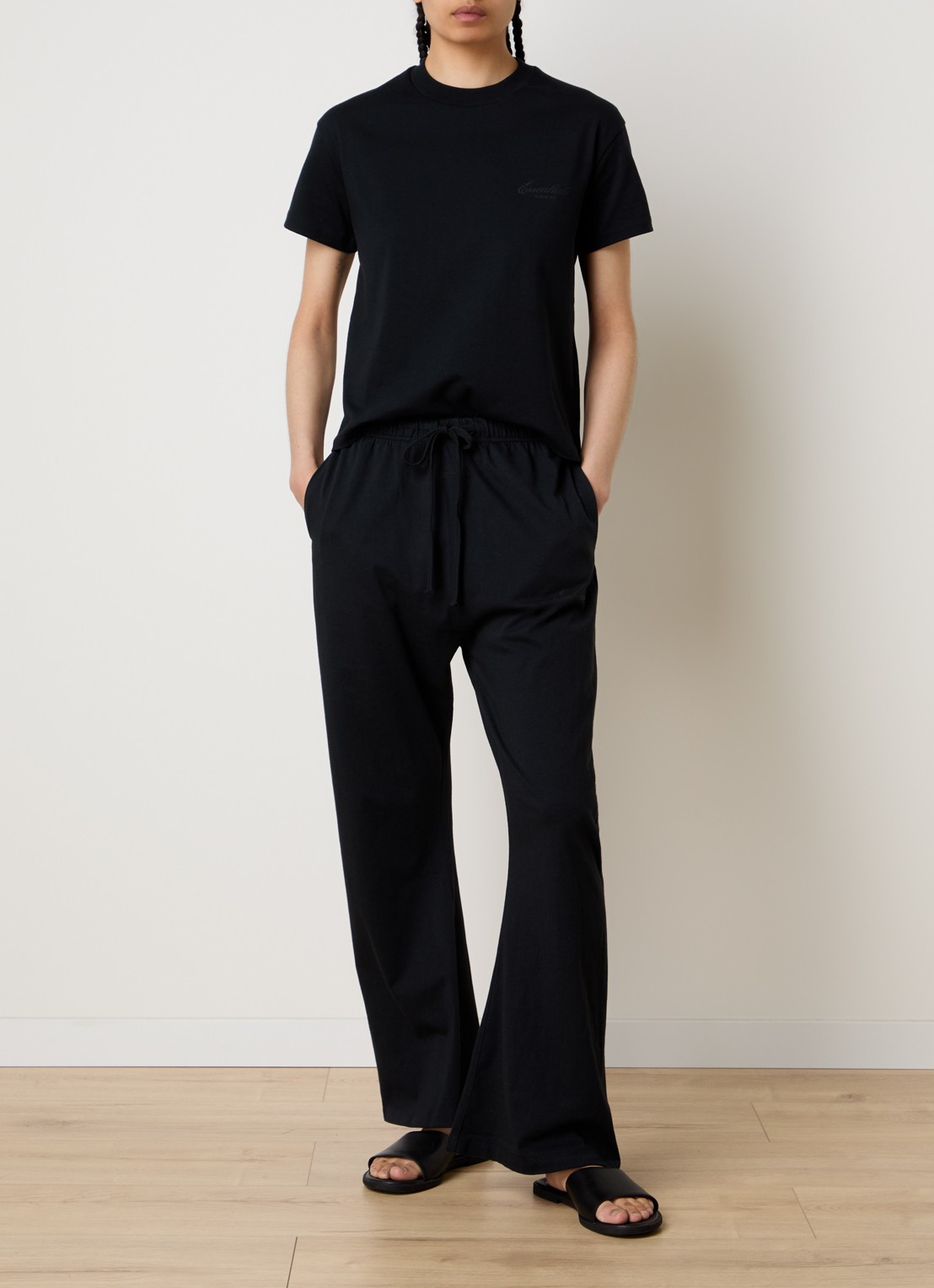 Fear of God Essentials High waist flared fit broek met steekzakken - voorkant 5 zwart