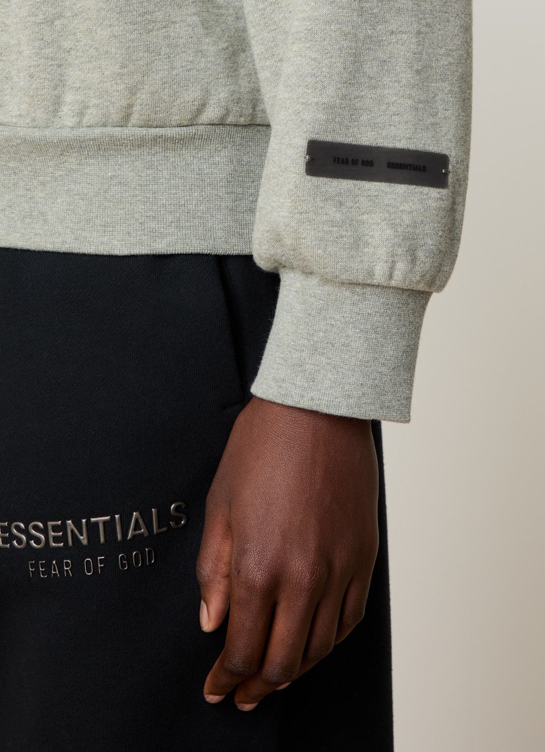 Fear of God Essentials Hoodie met gemêleerd dessin - detail 4 grijs