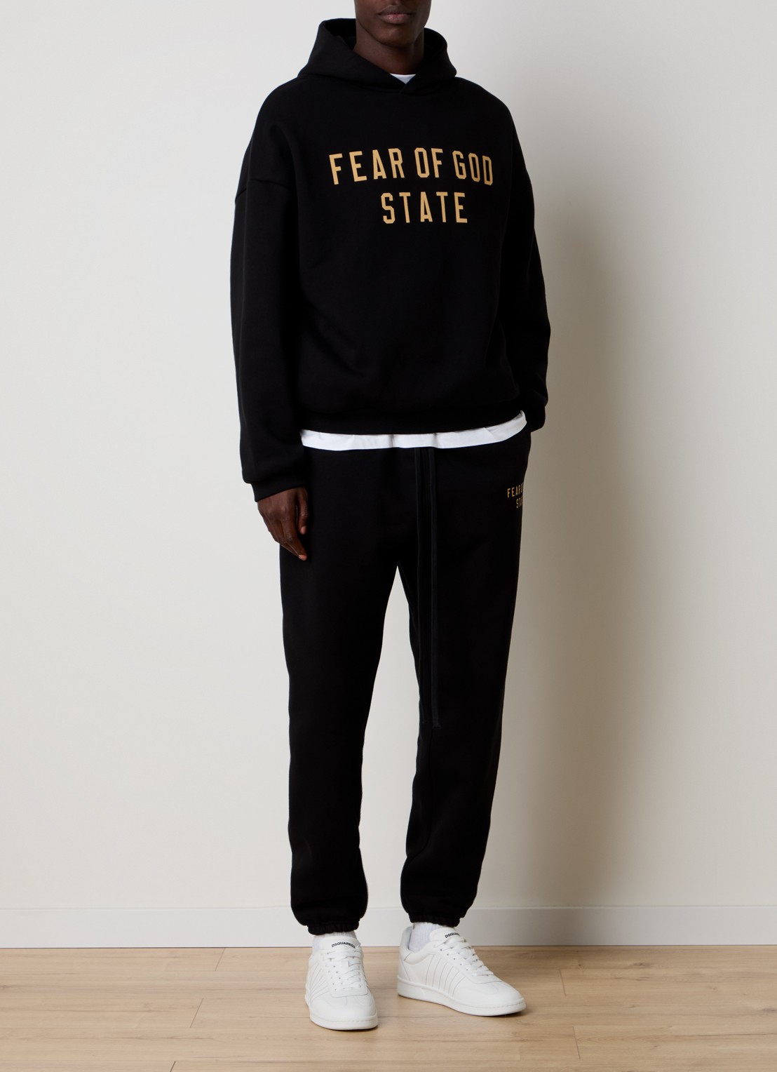 Fear of God Essentials Hoodie met logoprint - voorkant 2 zwart