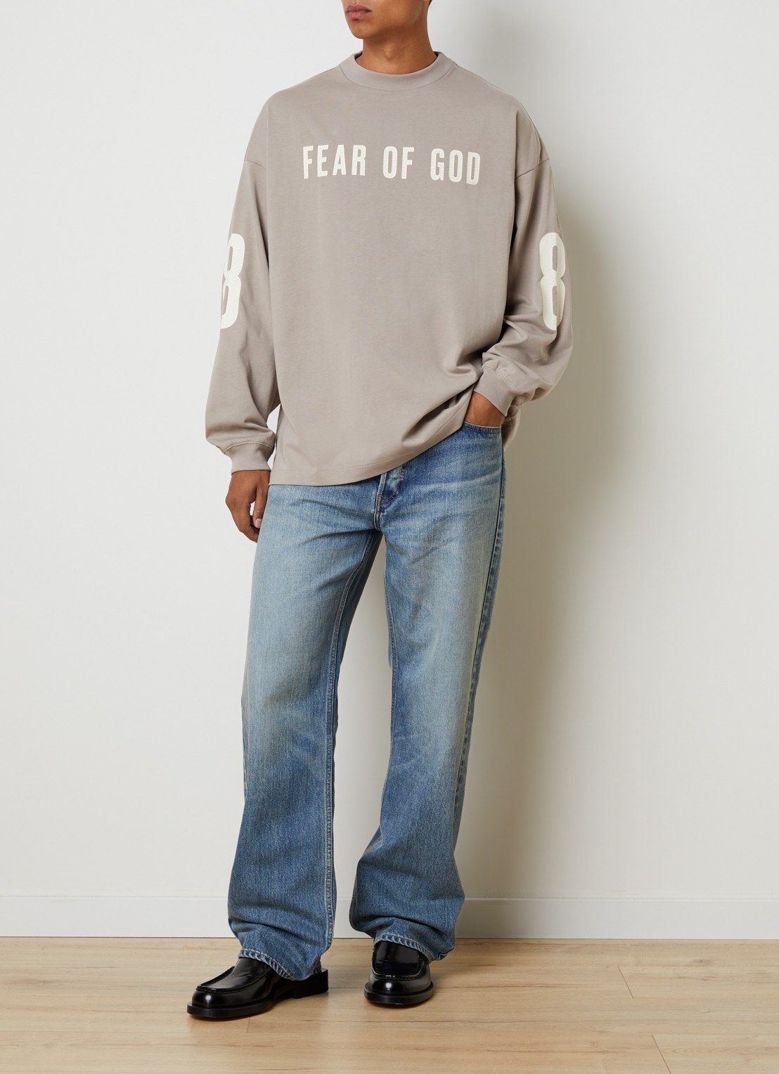 Fear of God Essentials Merch longsleeve met logo- en backprint - voorkant 4 beige