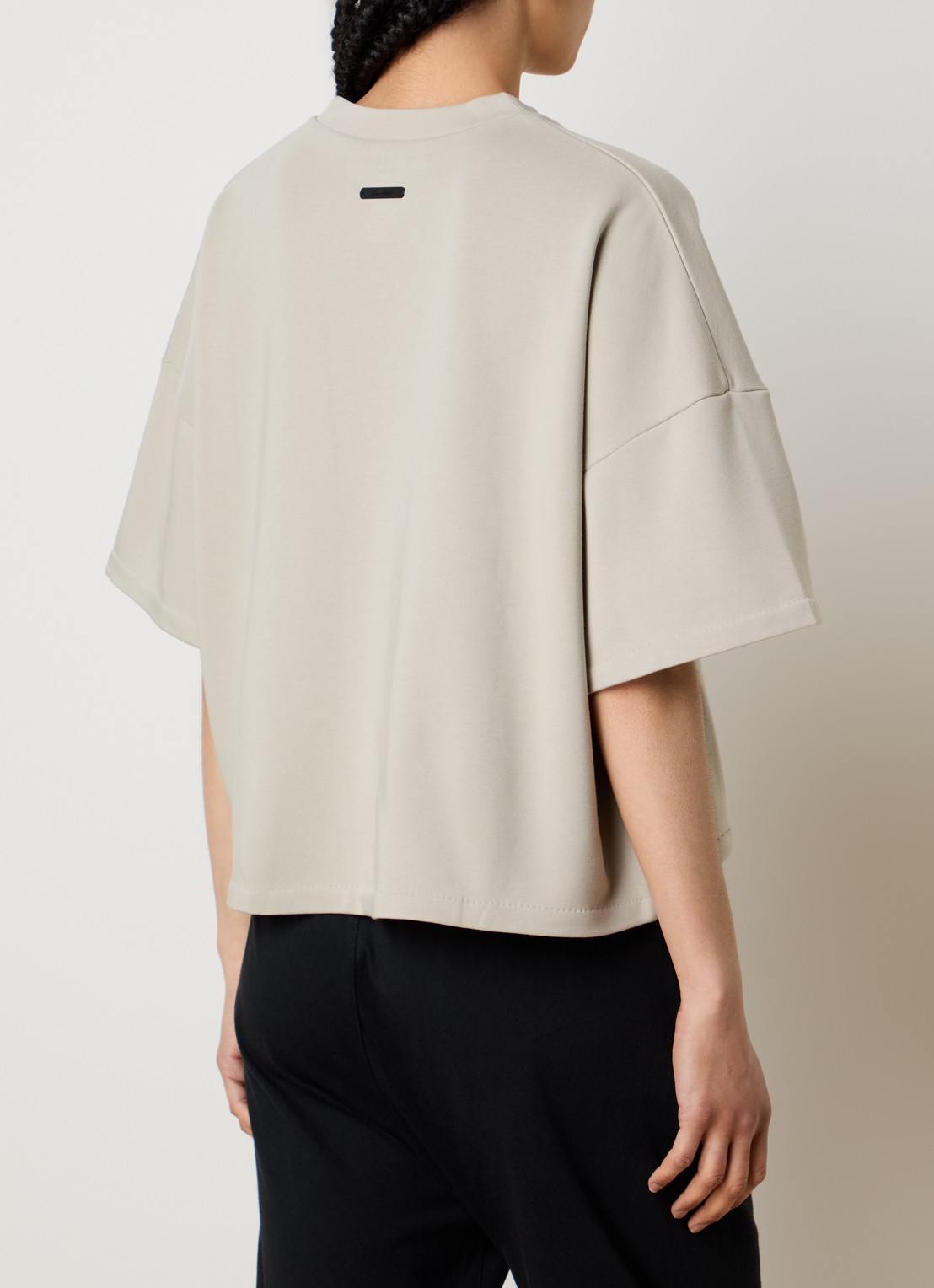 Fear of God Essentials T-shirt met logo en ronde hals - achterkant 3 beige