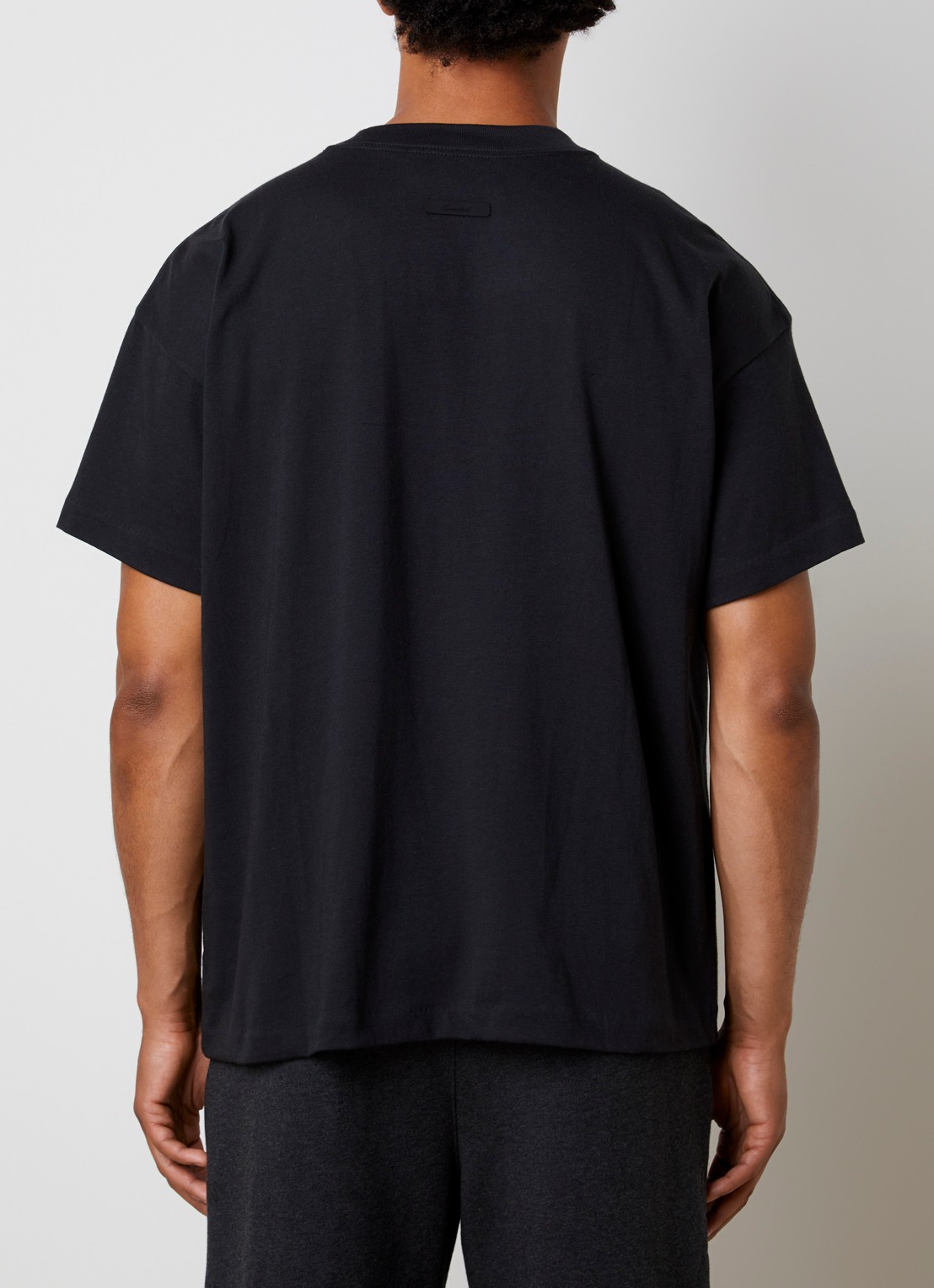 Fear of God Essentials T-shirt met ronde hals - achterkant 3 zwart
