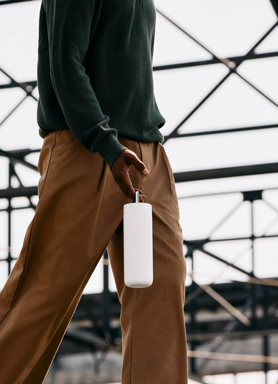 Fellow Carter Carry waterfles 20oz - achterkant 4 wit