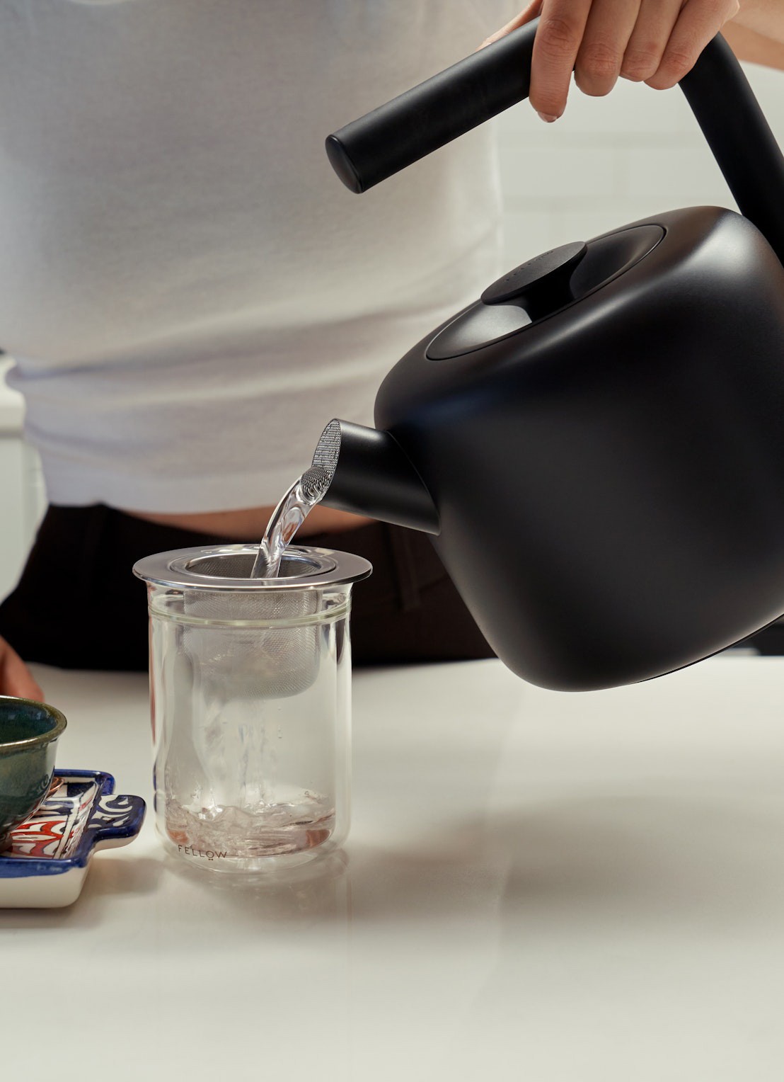 Fellow Clyde waterkoker 1,5 liter - achterkant 5 zwart