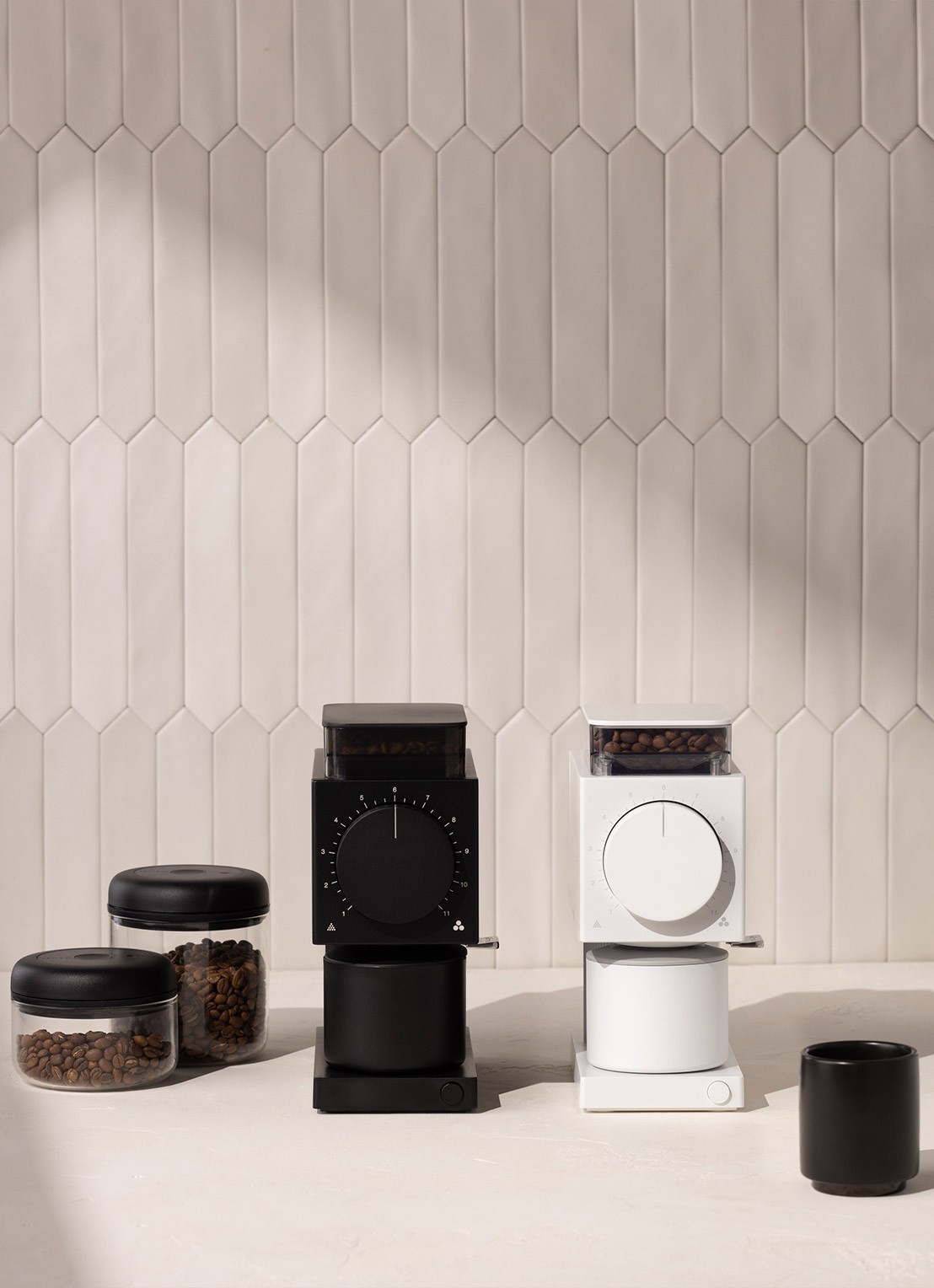 Fellow Ode Brew Grinder Gen 2 koffiemolen - achterkant 3 wit