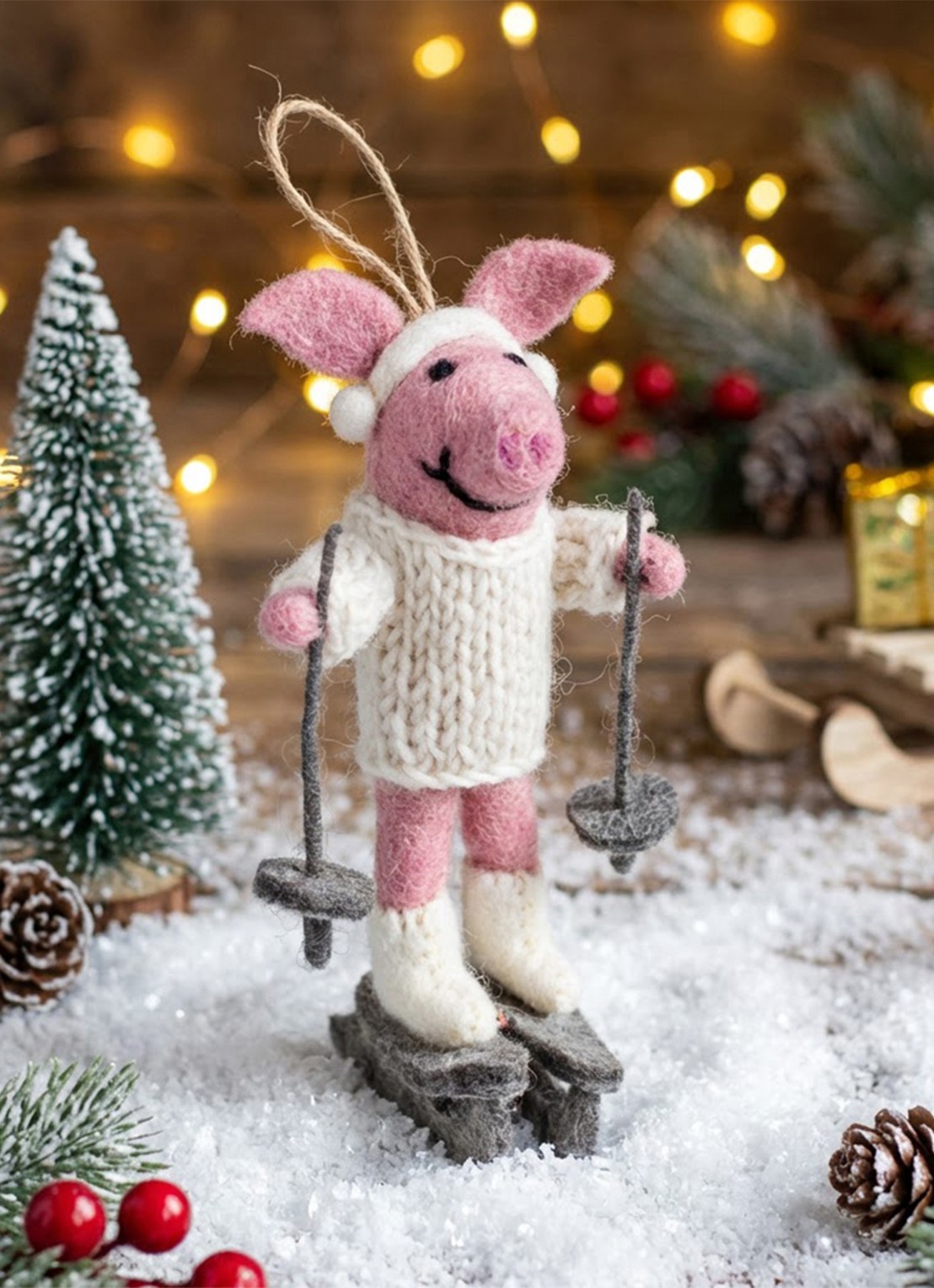 Felt So Good Alpine Swine kersthanger 16,5 cm - achterkant 3 wit