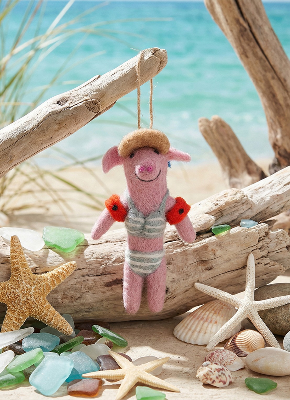 Felt So Good Babette the Beach Pig kersthanger 12 cm - detail roze