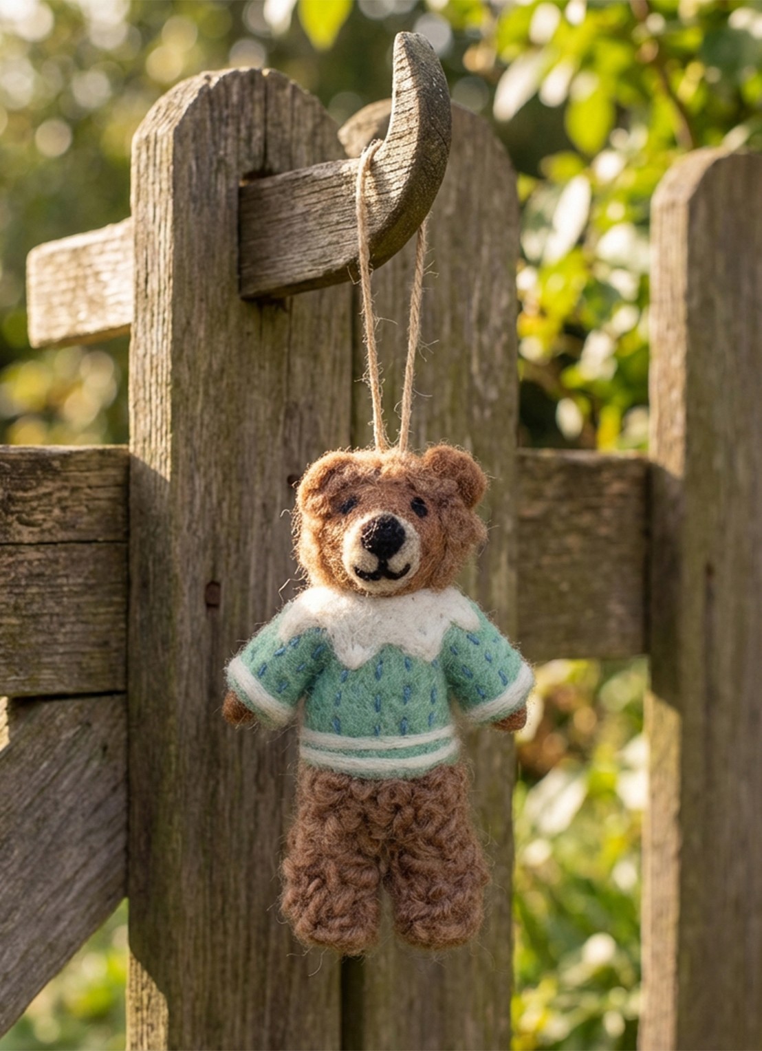 Felt So Good Bruce the Bear kersthanger 11 cm - achterkant 3 bruin