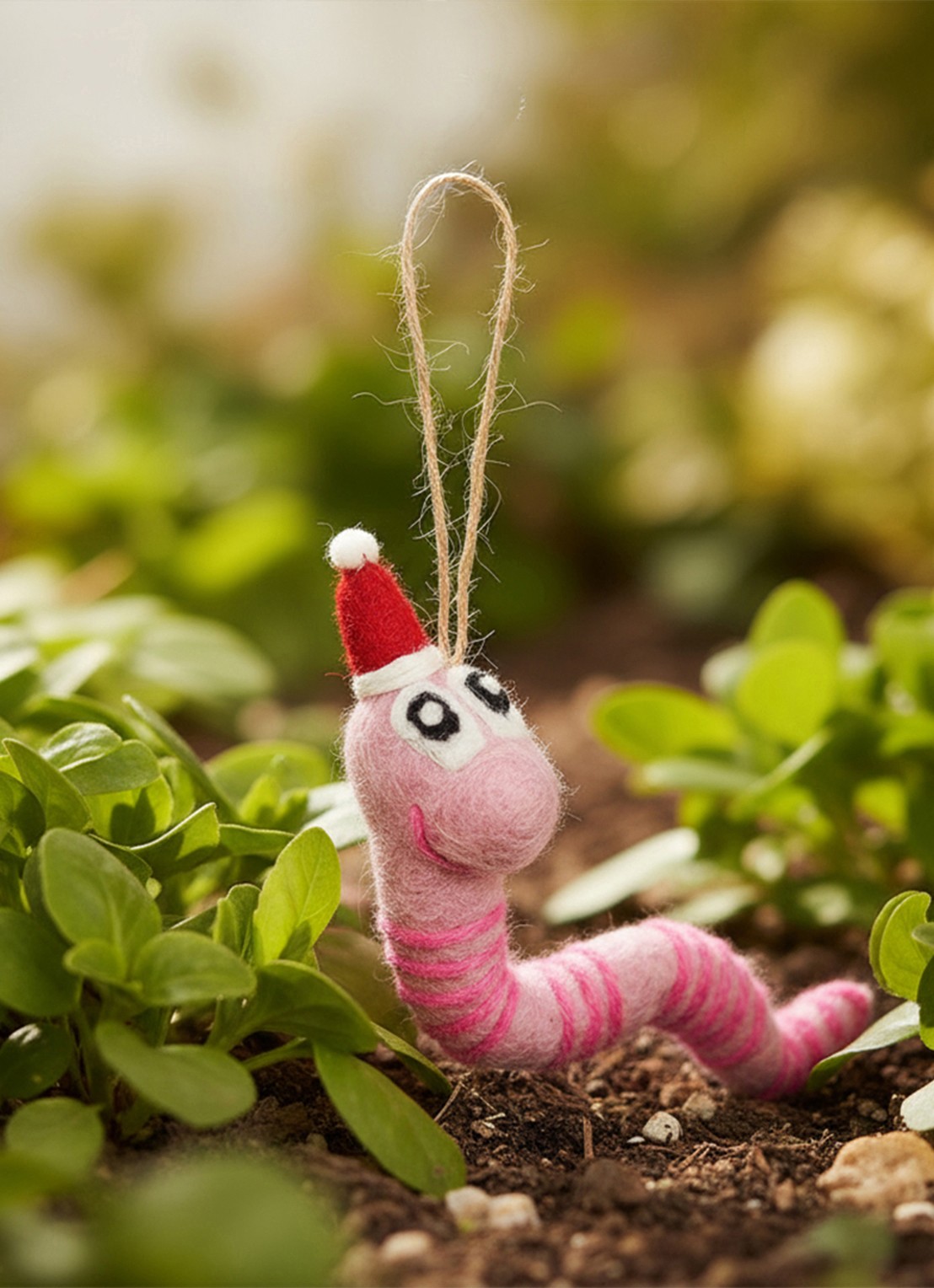 Felt So Good Wrigley the Worm kersthanger 8 cm - voorkant 2 roze