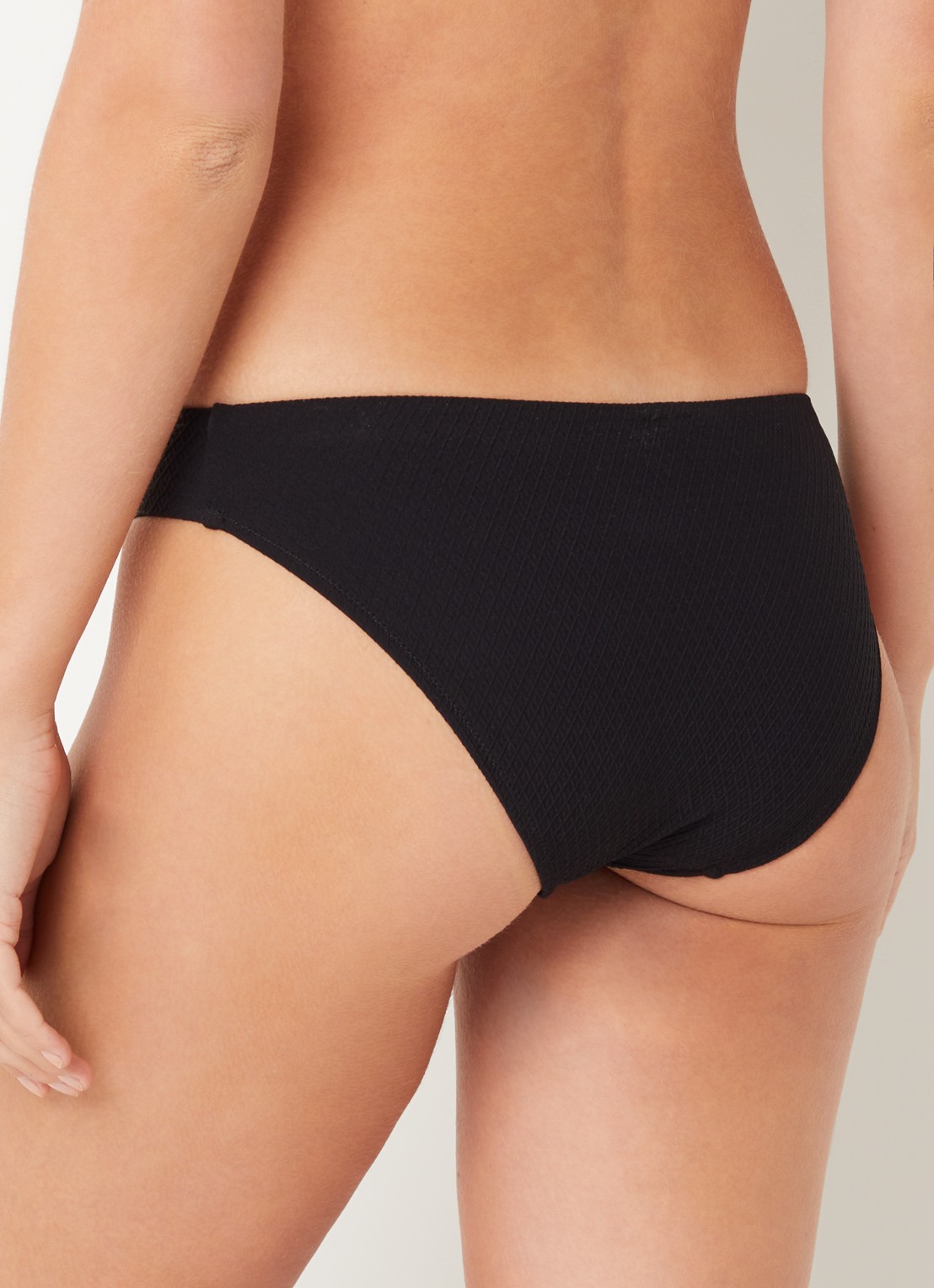 Femilet by Chantelle Navarino bikinislip met structuur - achterkant zwart