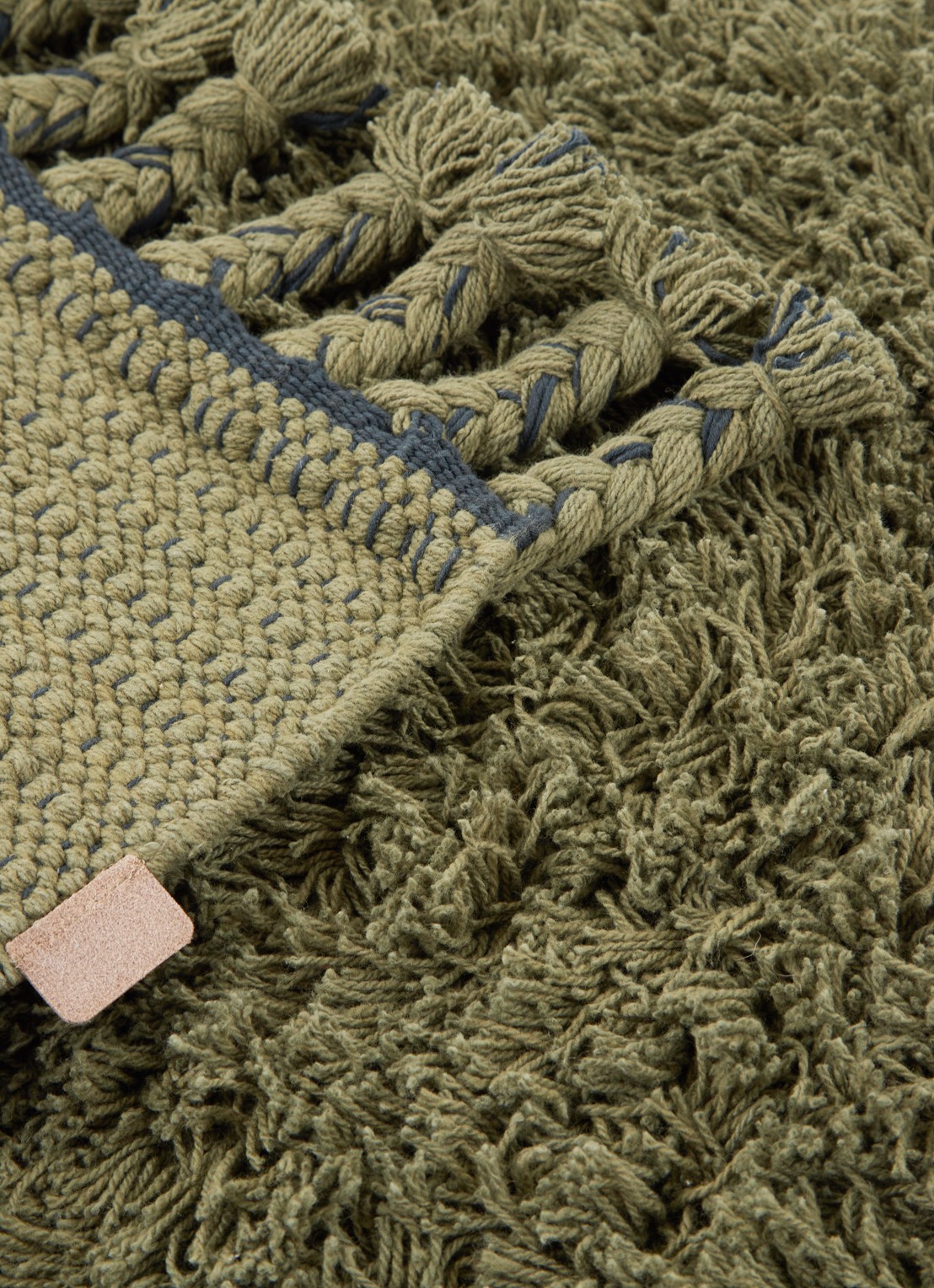 ferm LIVING Ammas vloerkleed 70 x 50 cm - detail 3 donkergroen