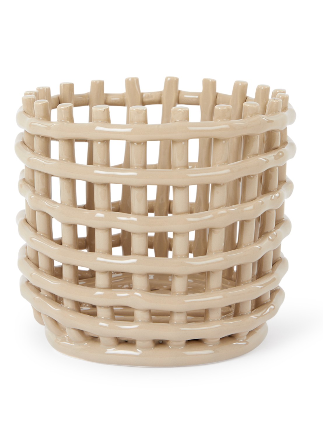 ferm LIVING Ceramic Small mand van keramiek  - voorkant zand
