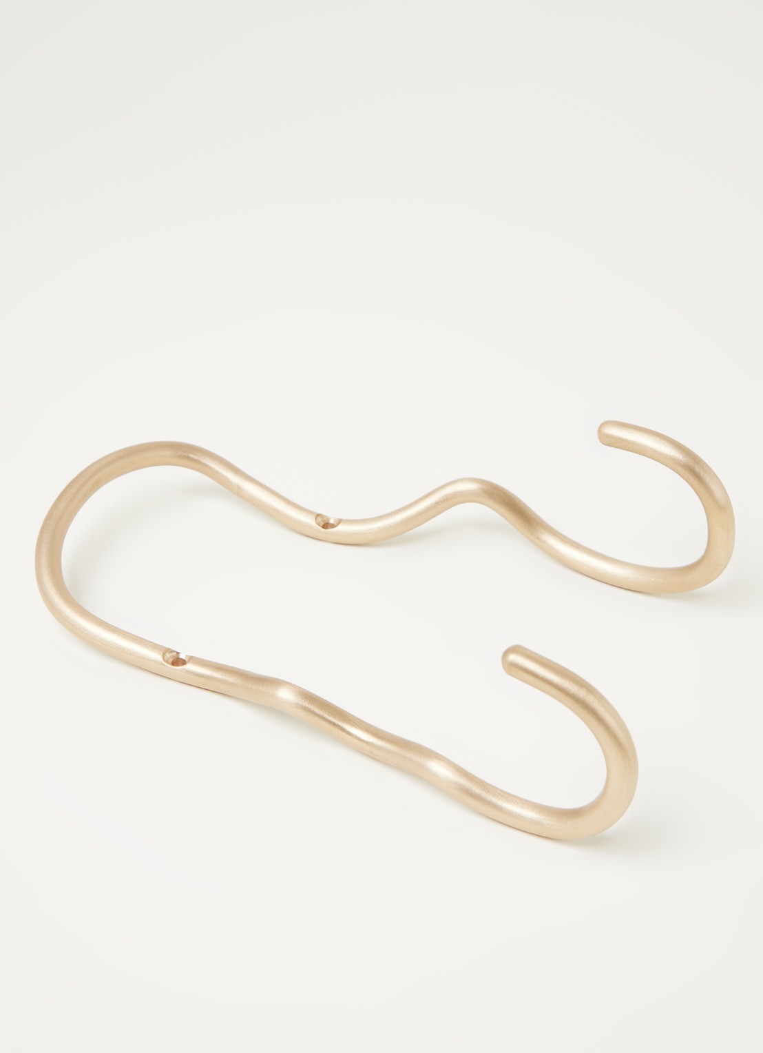 ferm LIVING Curvature Double haak - detail goud