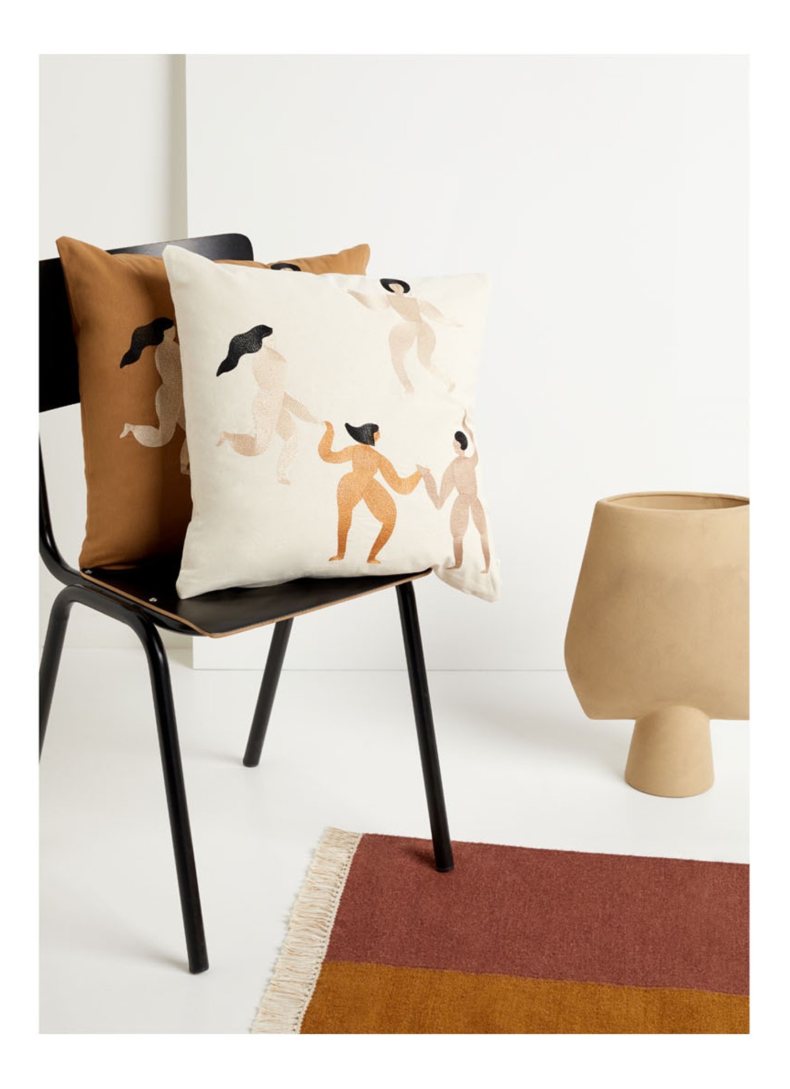 ferm LIVING Free sierkussen 50 x 50 cm - voorkant 2 creme
